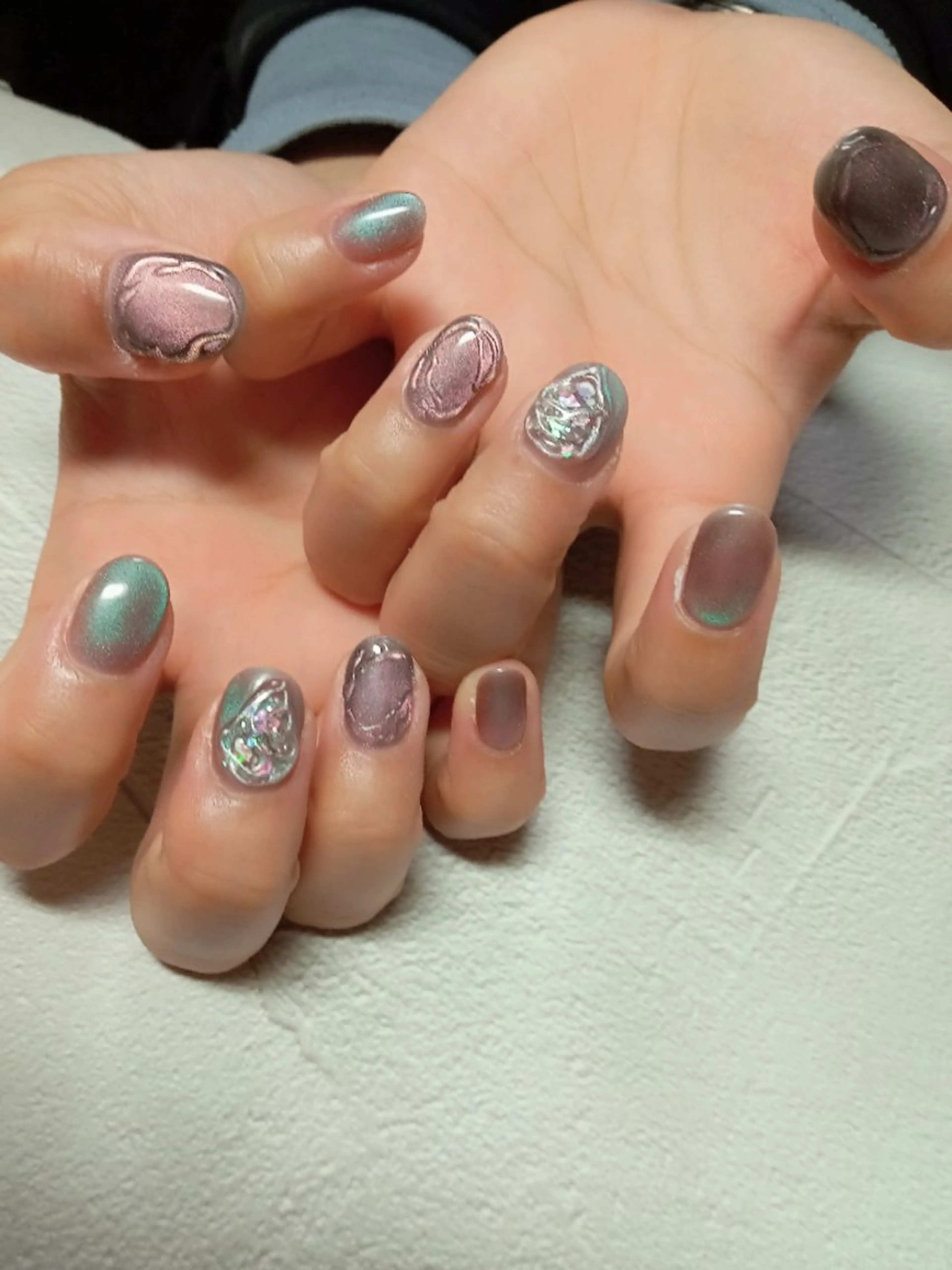 ネイル アニマル柄 氷ネイル・うるうるネイル キラキラネイル オフィスネイル 春ネイル ハンドネイル flure de neige yukiのネイルデザイン