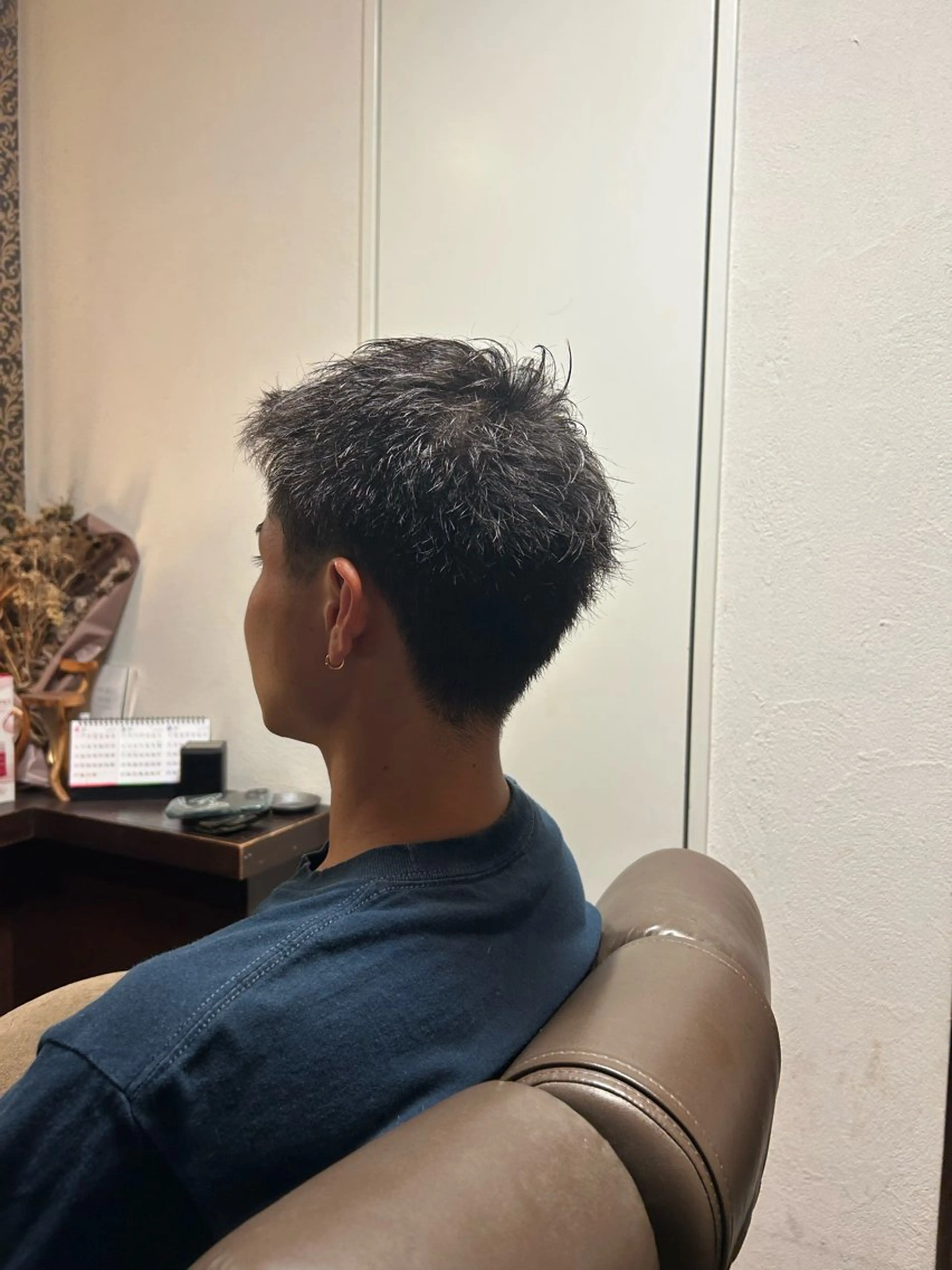 ショート レイヤー/透明感カラ ー/茅ヶ崎/momiのヘアスタイル