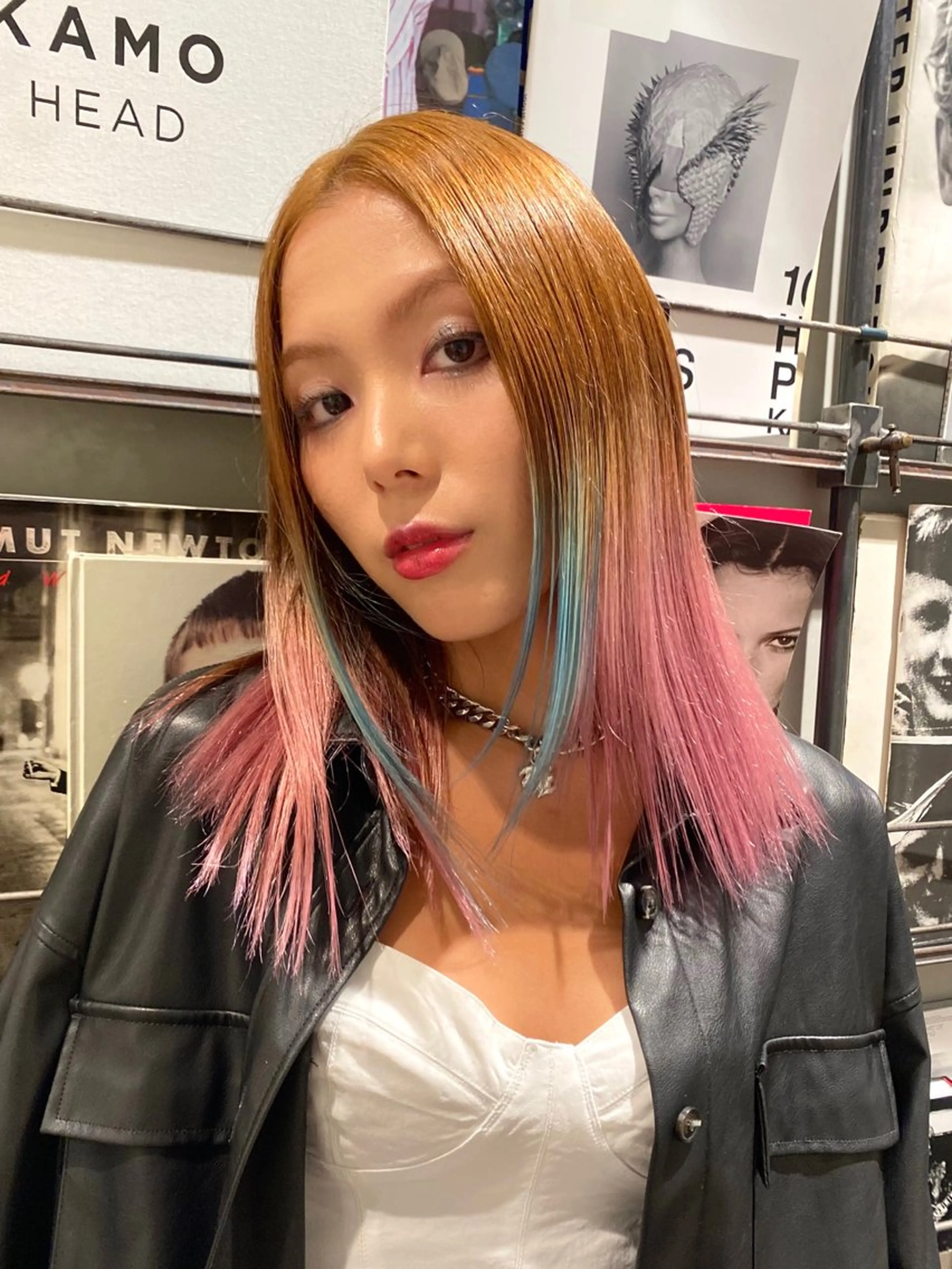 セミロング カラー デザイン/アレンジ ❤︎イシイレイのヘアスタイル