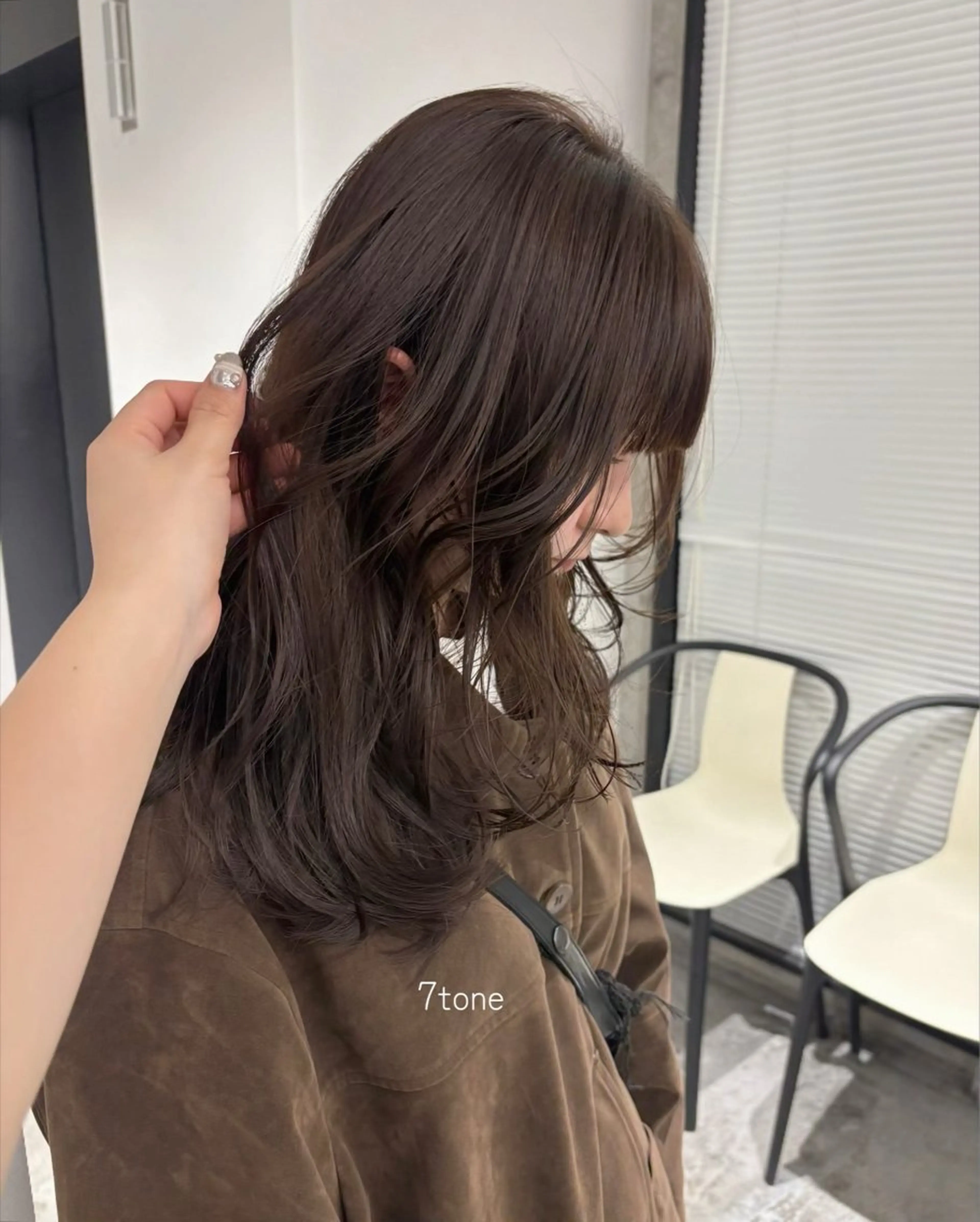 セミロング カラー ブラウンカラー マロンブラウン 原 菜帆のヘアスタイル