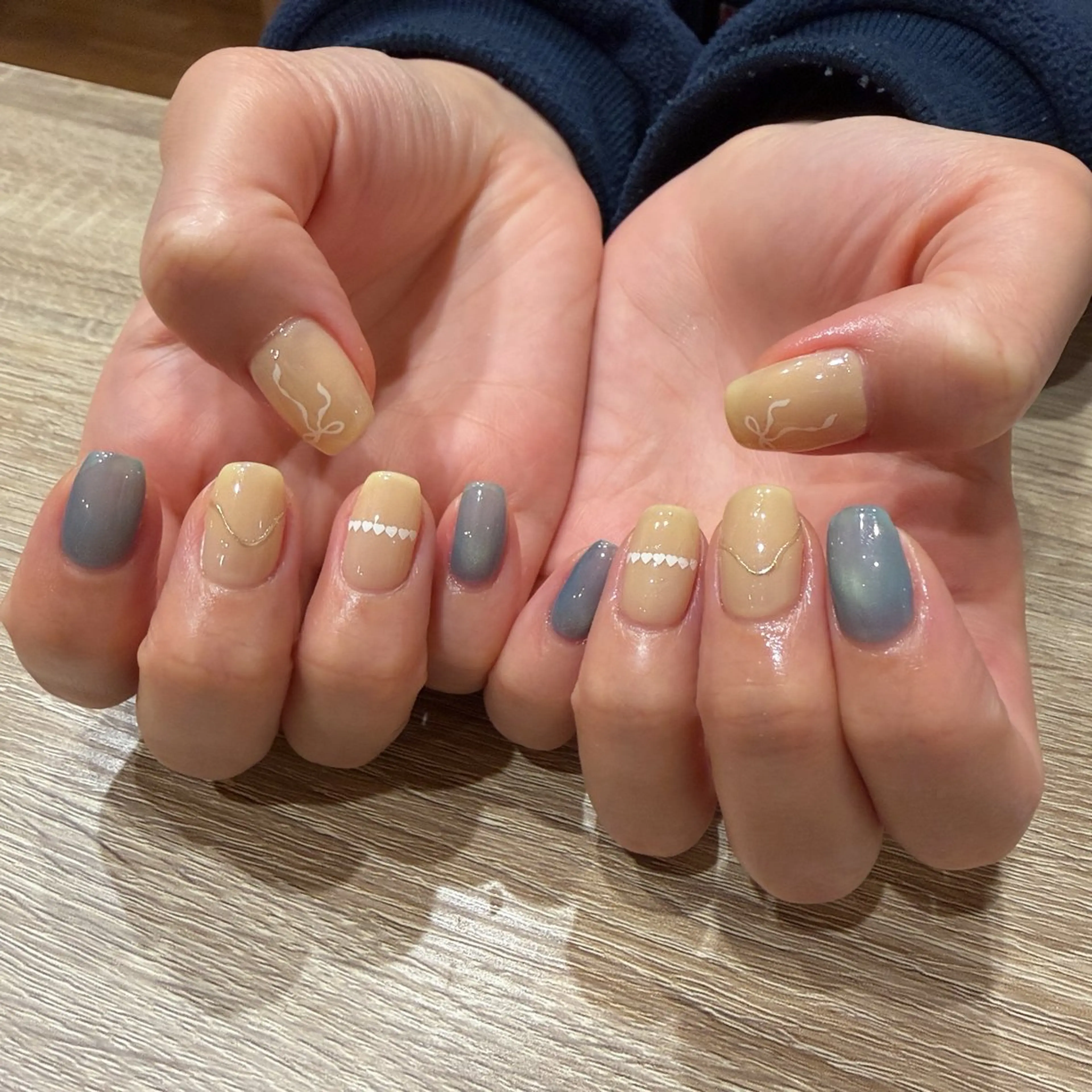 ネイル マグネットネイル ハンドネイル liberté所属・liberté🫧 新小岩のネイルデザイン