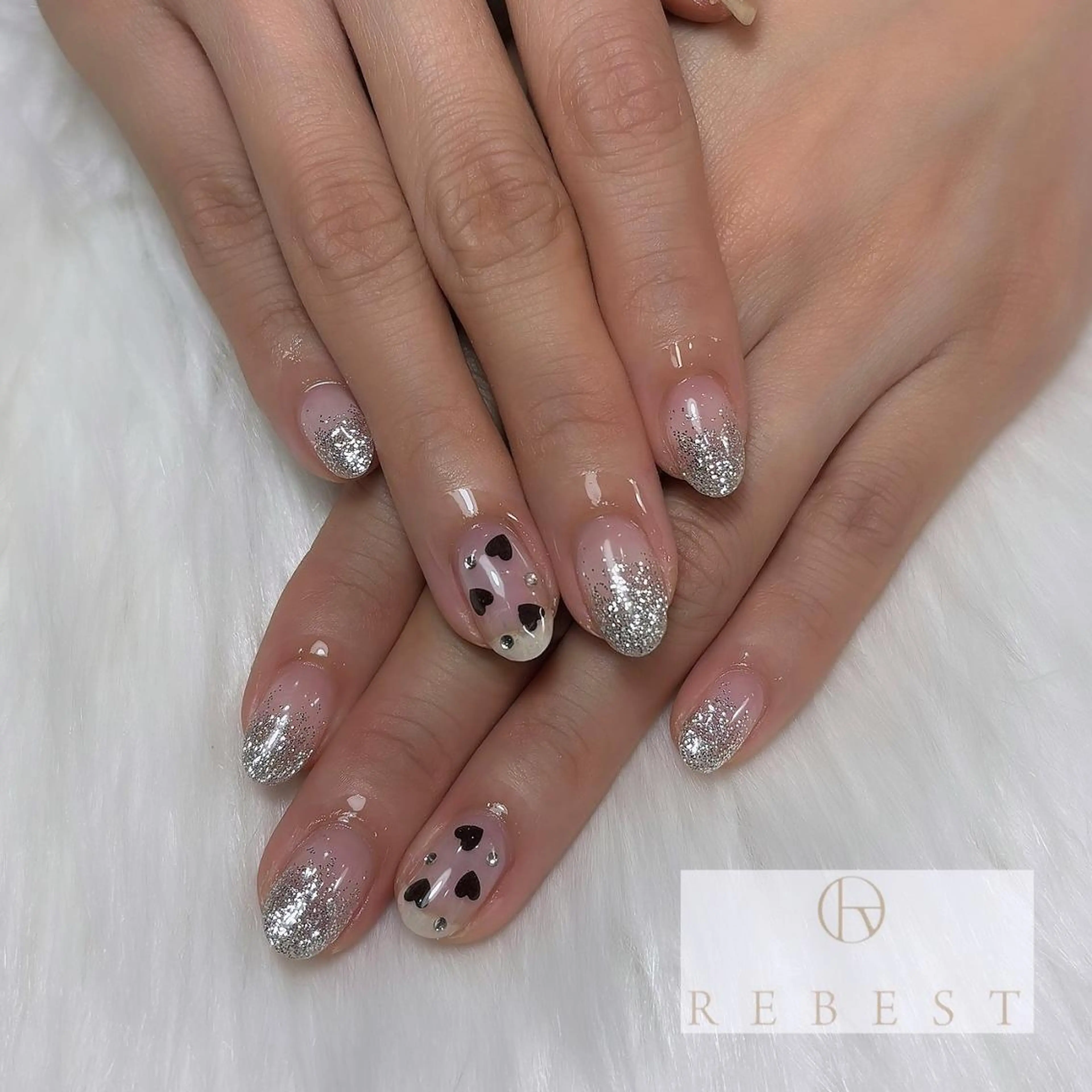 ネイル nailist SENAのネイルデザイン