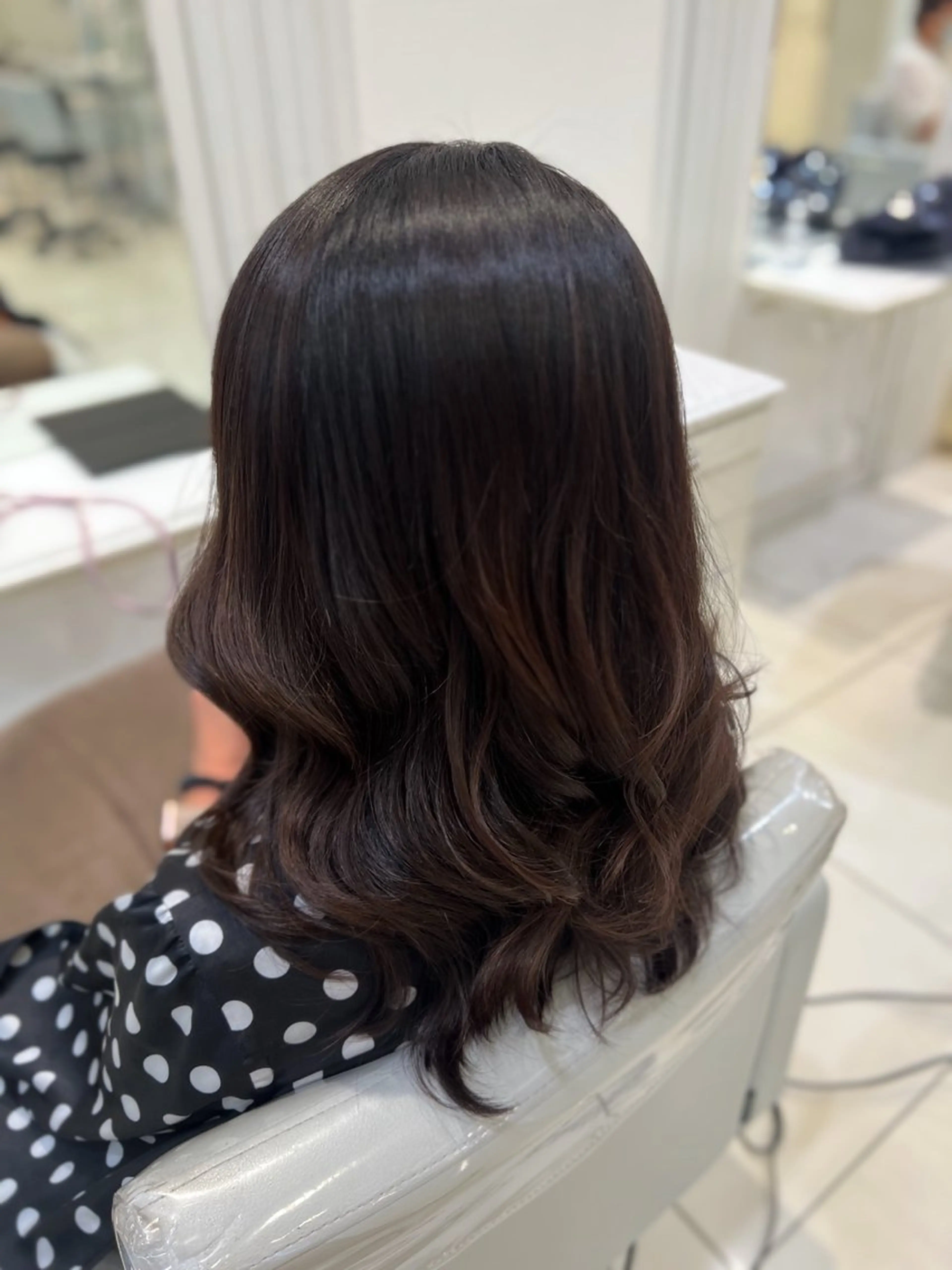 セミロング Ash 銀座店所属・銀座/カラー 🎀momo🎀のヘアスタイル