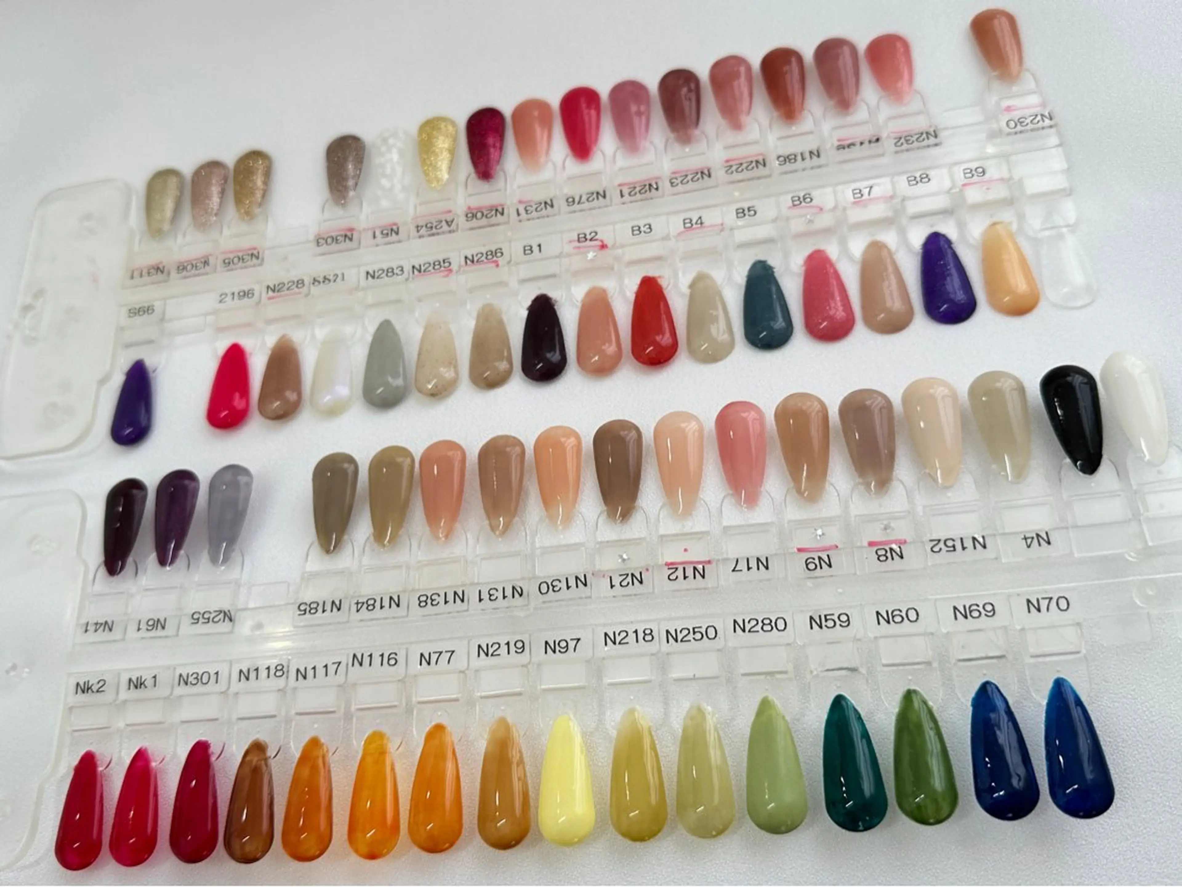 ネイル BeautyLounge relle所属・relle (リル)のネイルデザイン