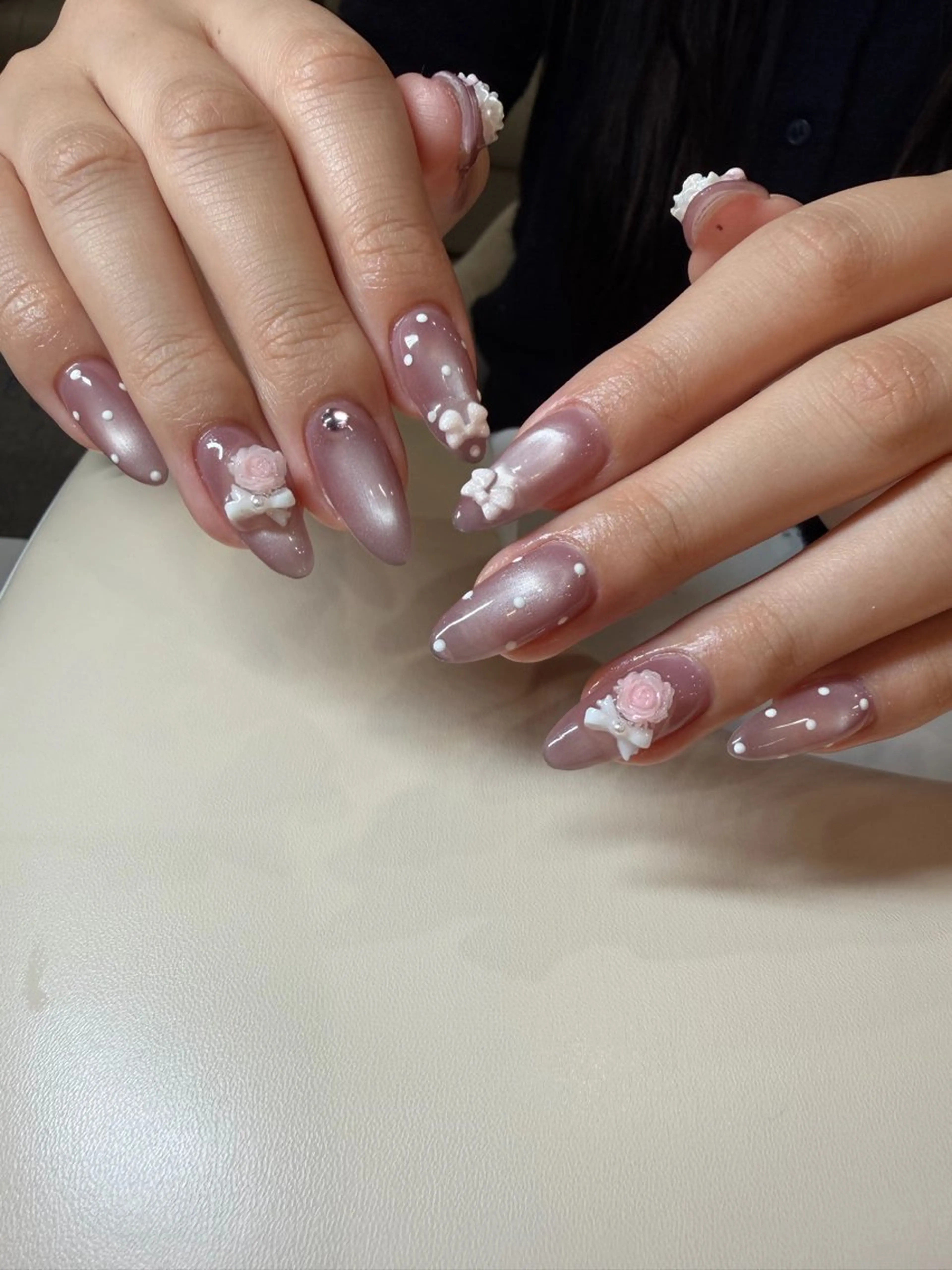 ネイル MQueen ネイルサロンマルのネイルデザイン