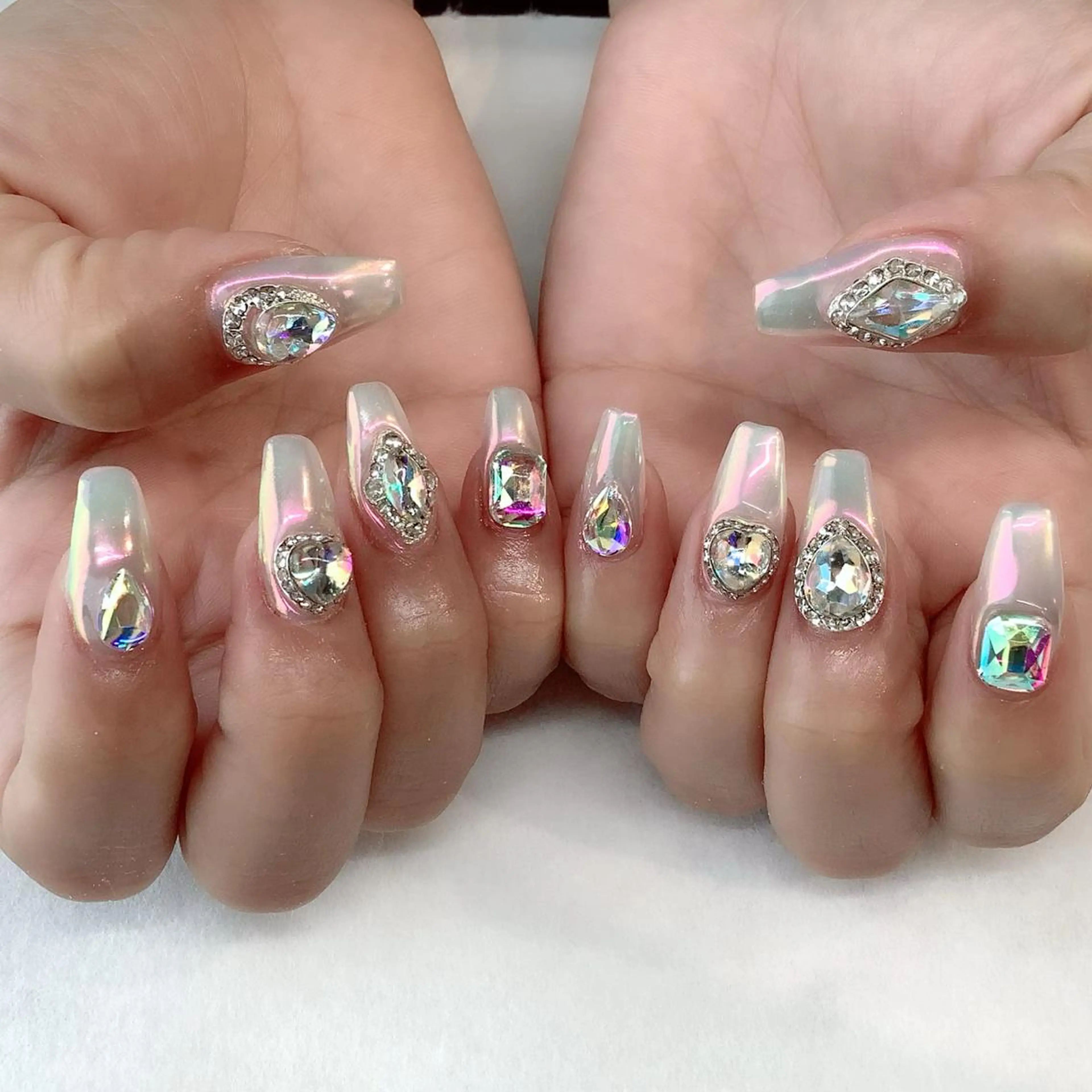 ネイル ハンドネイル 💎🐰 saki. m 🐰💎のネイルデザイン