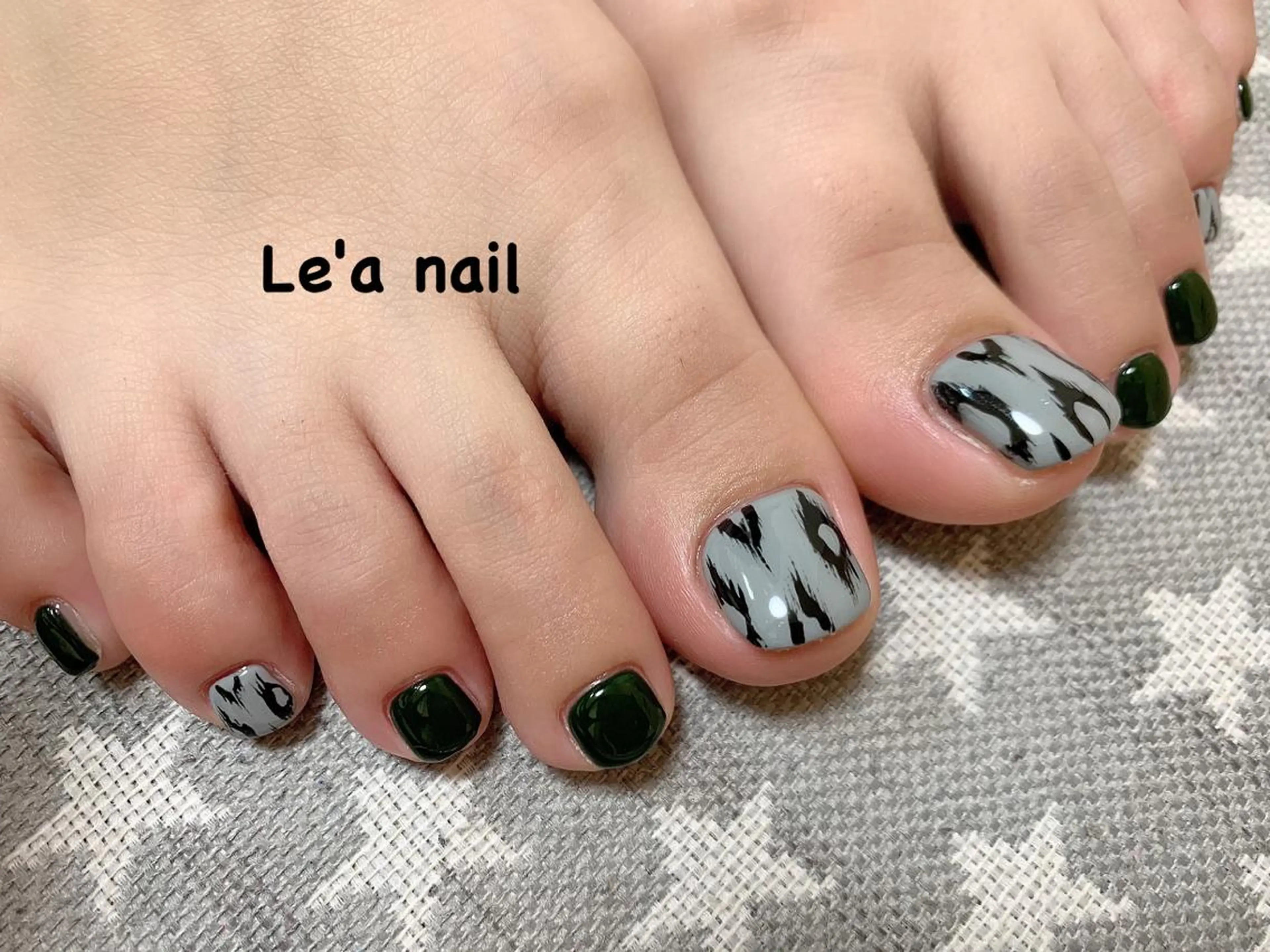 ネイル 'mm所属・'mm  (ミリ) ＭＡＮＡＭＩのネイルデザイン