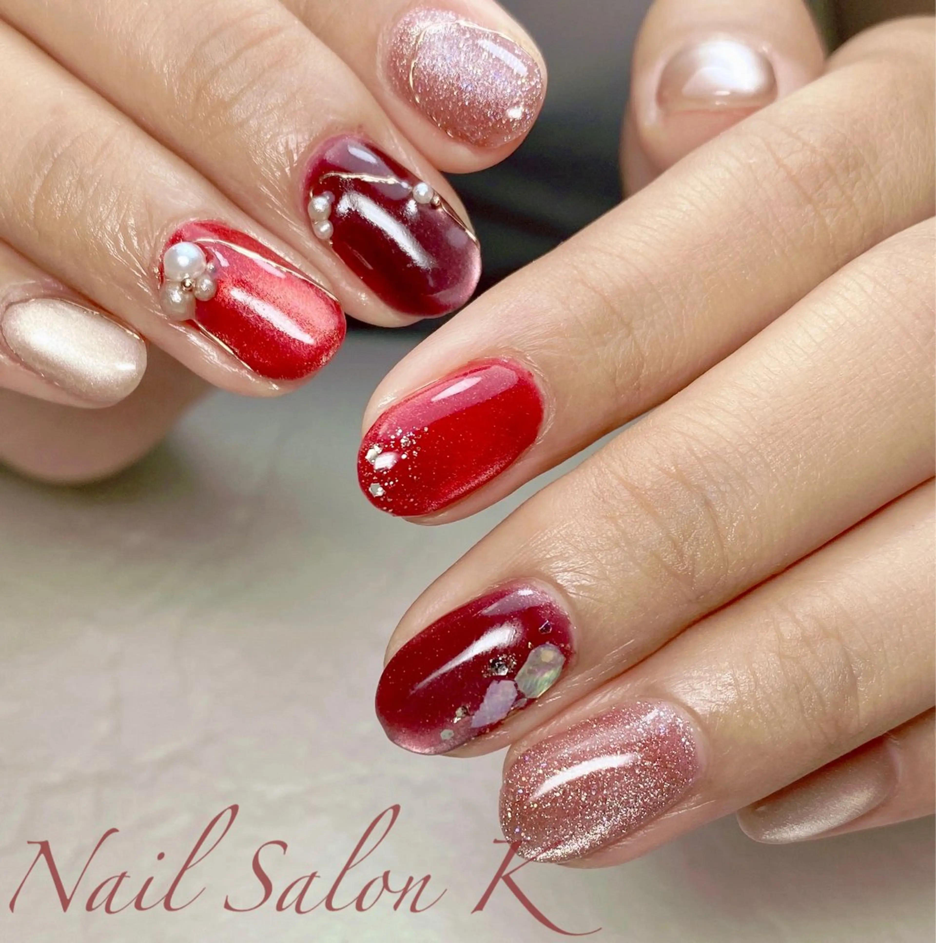 ネイル ボルドー マグネットネイル 持ち込み 赤色 ハンドネイル Nail Salon K 🧸美爪育成のネイルデザイン