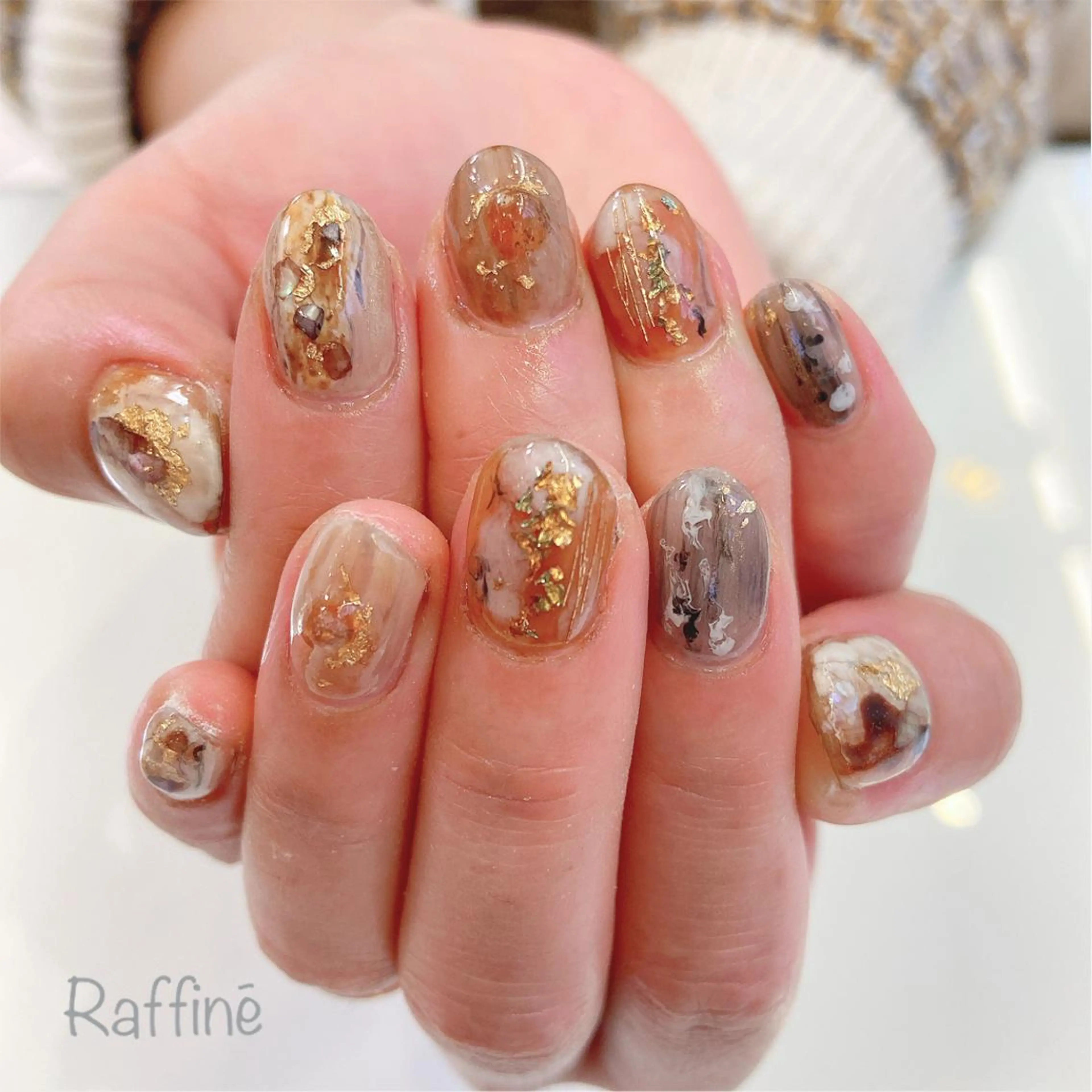 ネイル 韓国風✨髪質改善✨ 縮毛矯正✨松浦知奈美のヘアスタイル