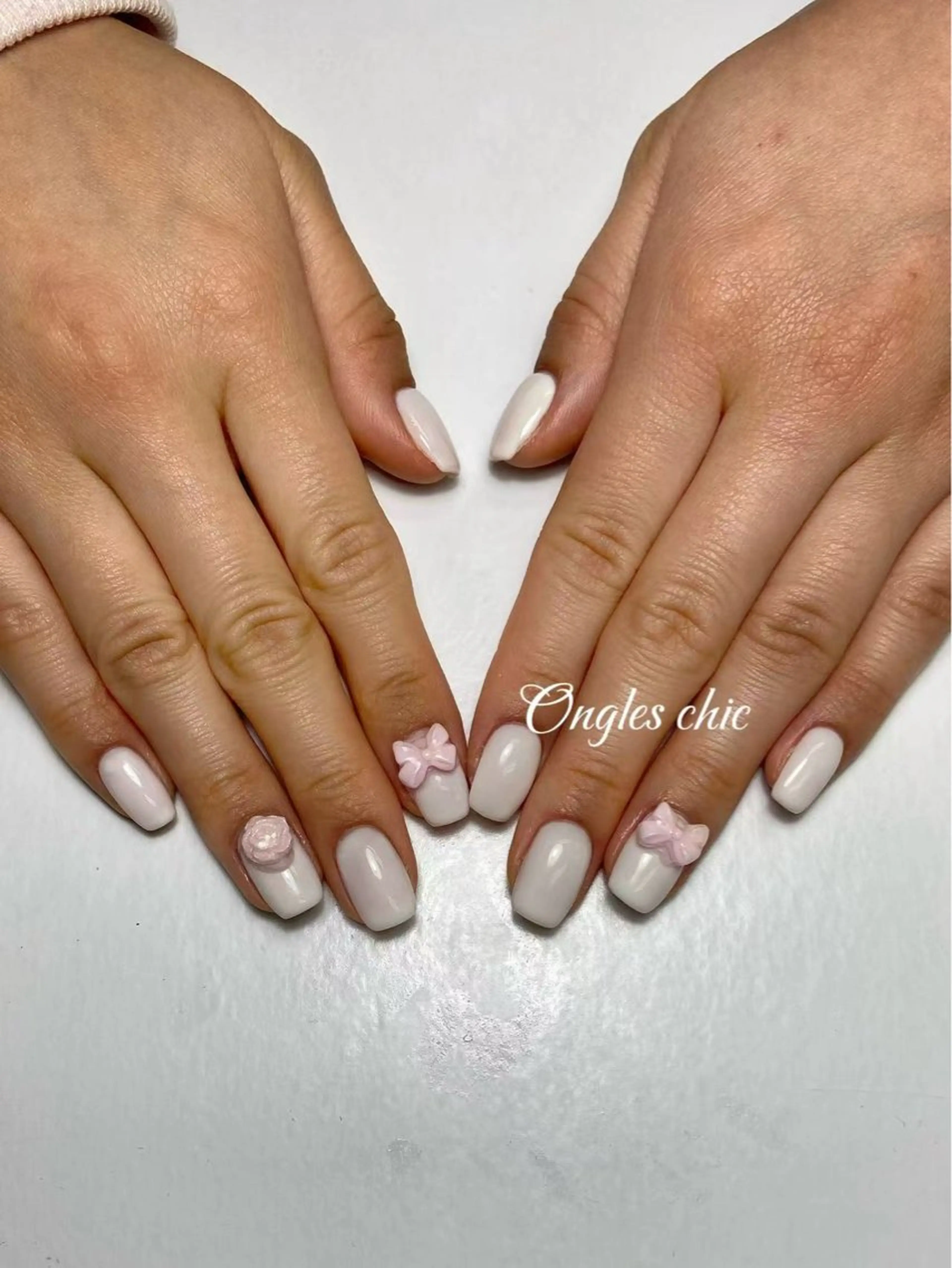 ネイル ハンドネイル ongles chicのネイルデザイン