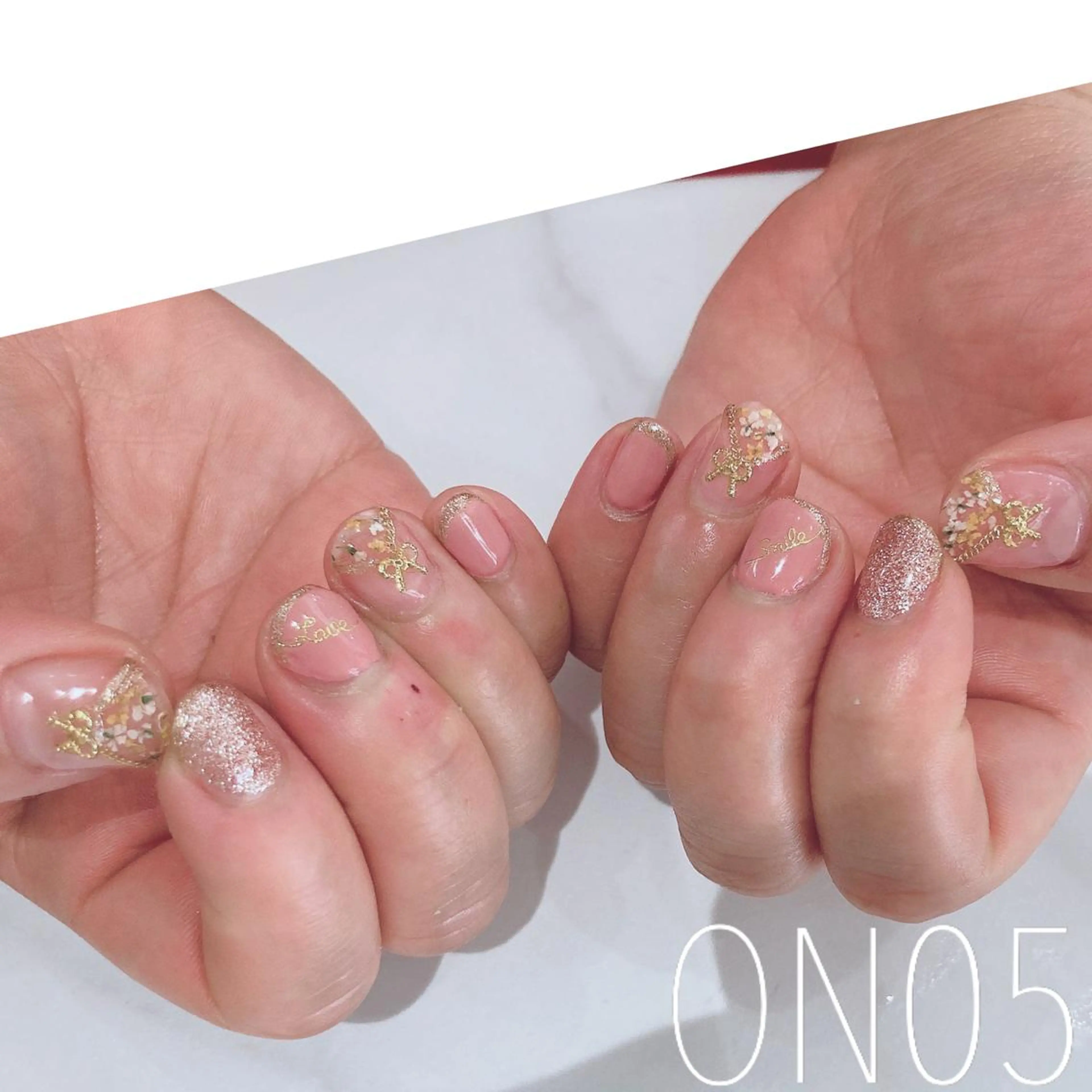 ネイル 園 寛子 （ネイリスト）のネイルデザイン