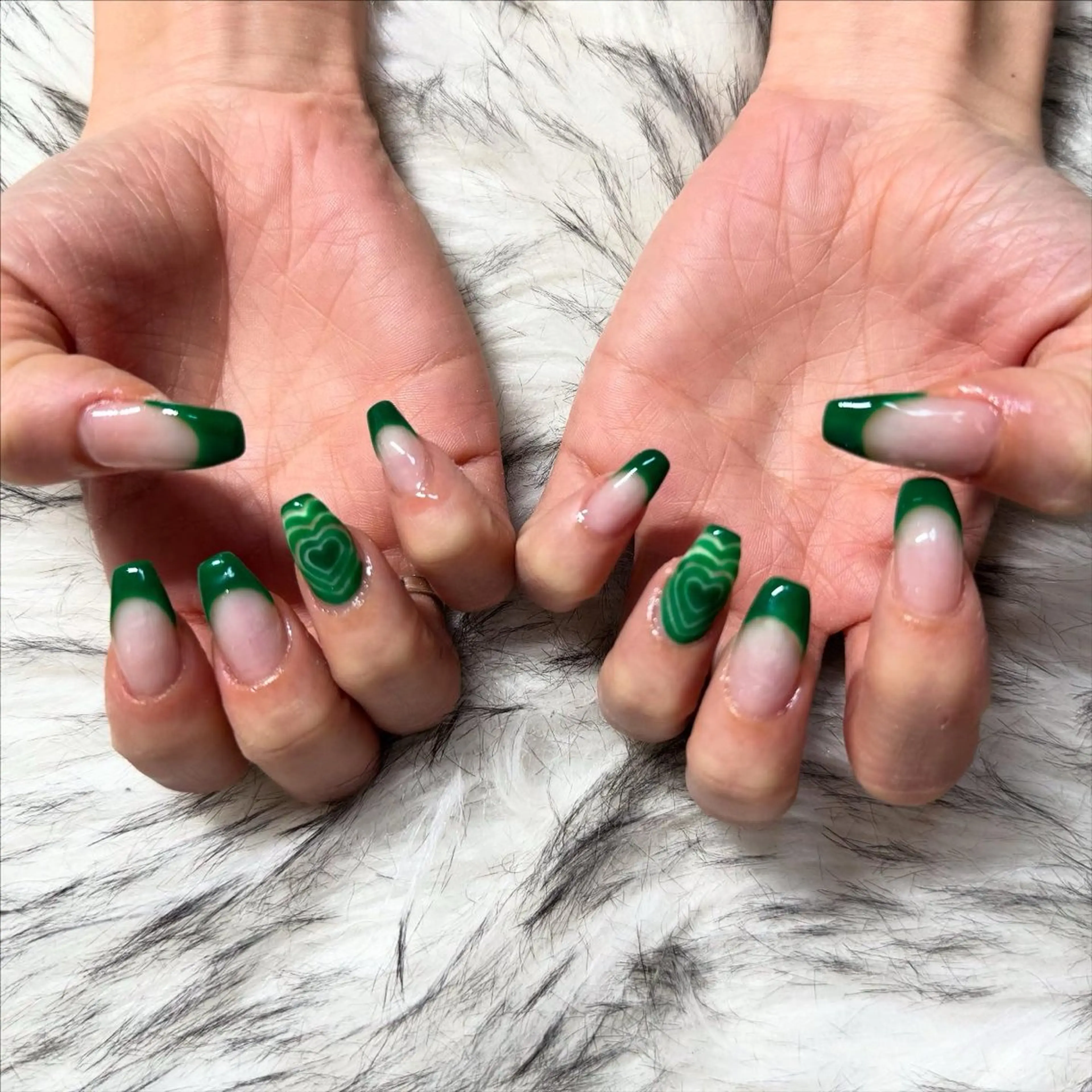 セミロング ハンドネイル mao .のネイルデザイン