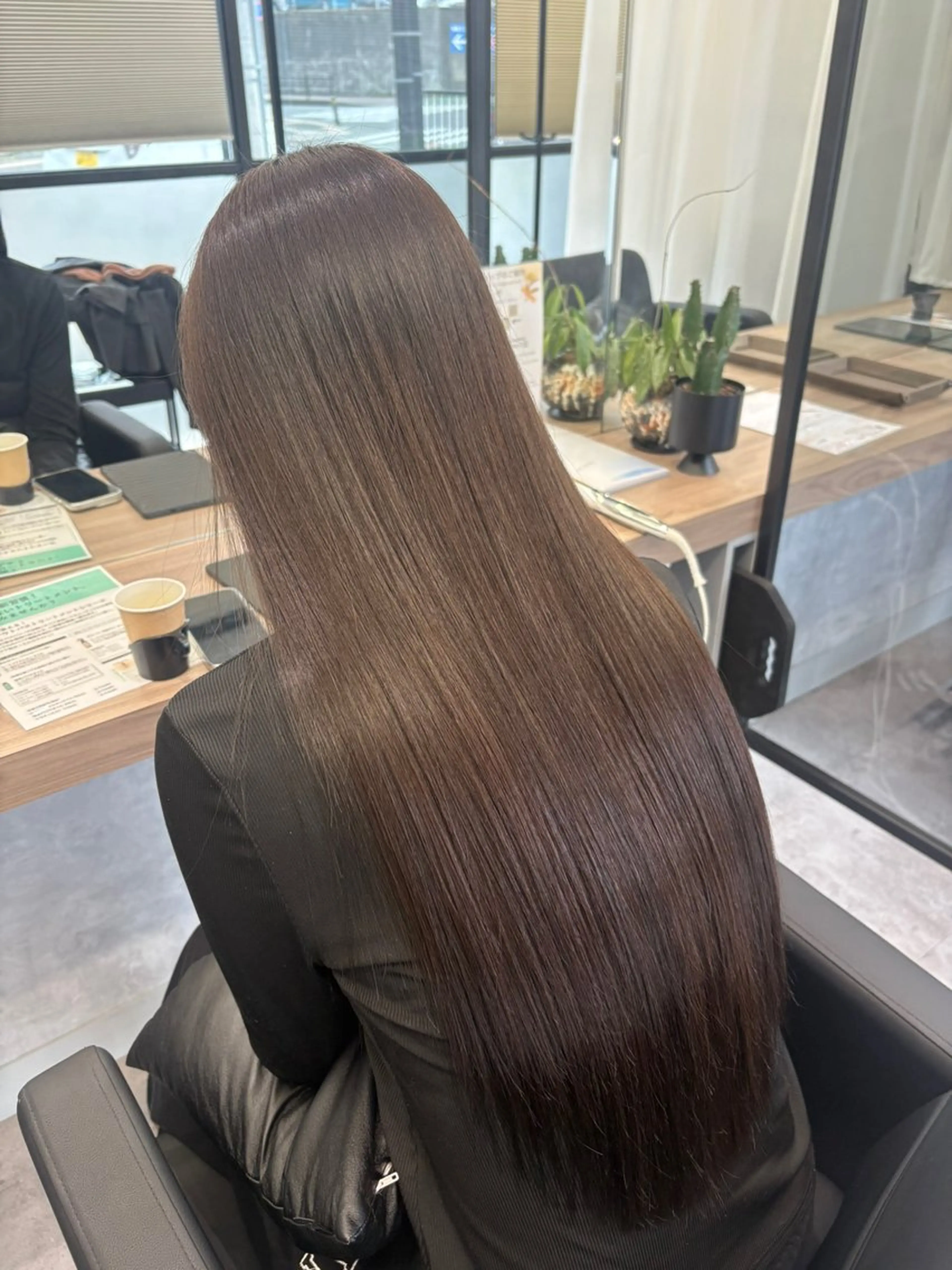 ロング カラー カット ヘアカラー Nail &Beauty by UNO伊勢原所属・COCO .のヘアスタイル