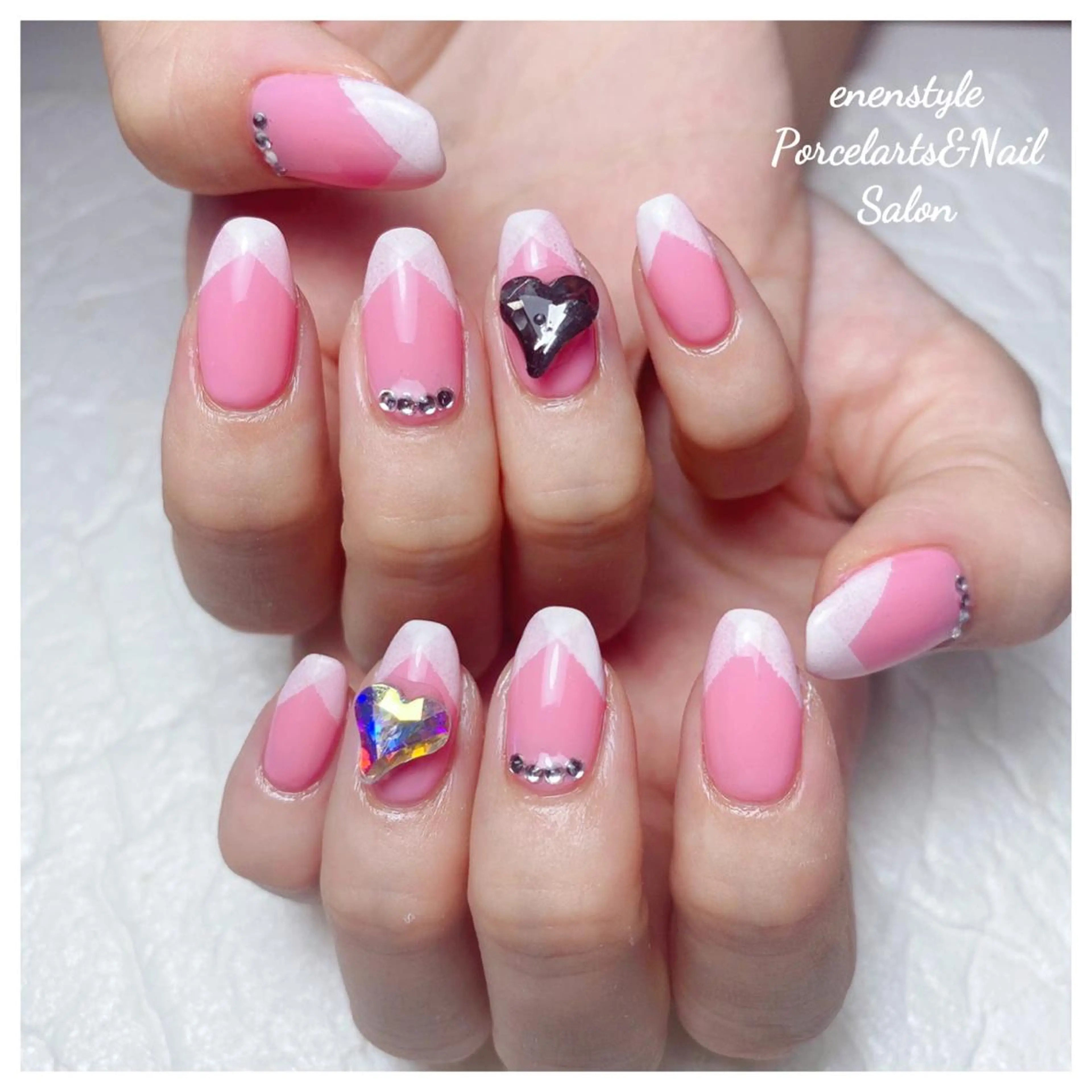 ミディアム ネイル 👑enen style👑のネイルデザイン