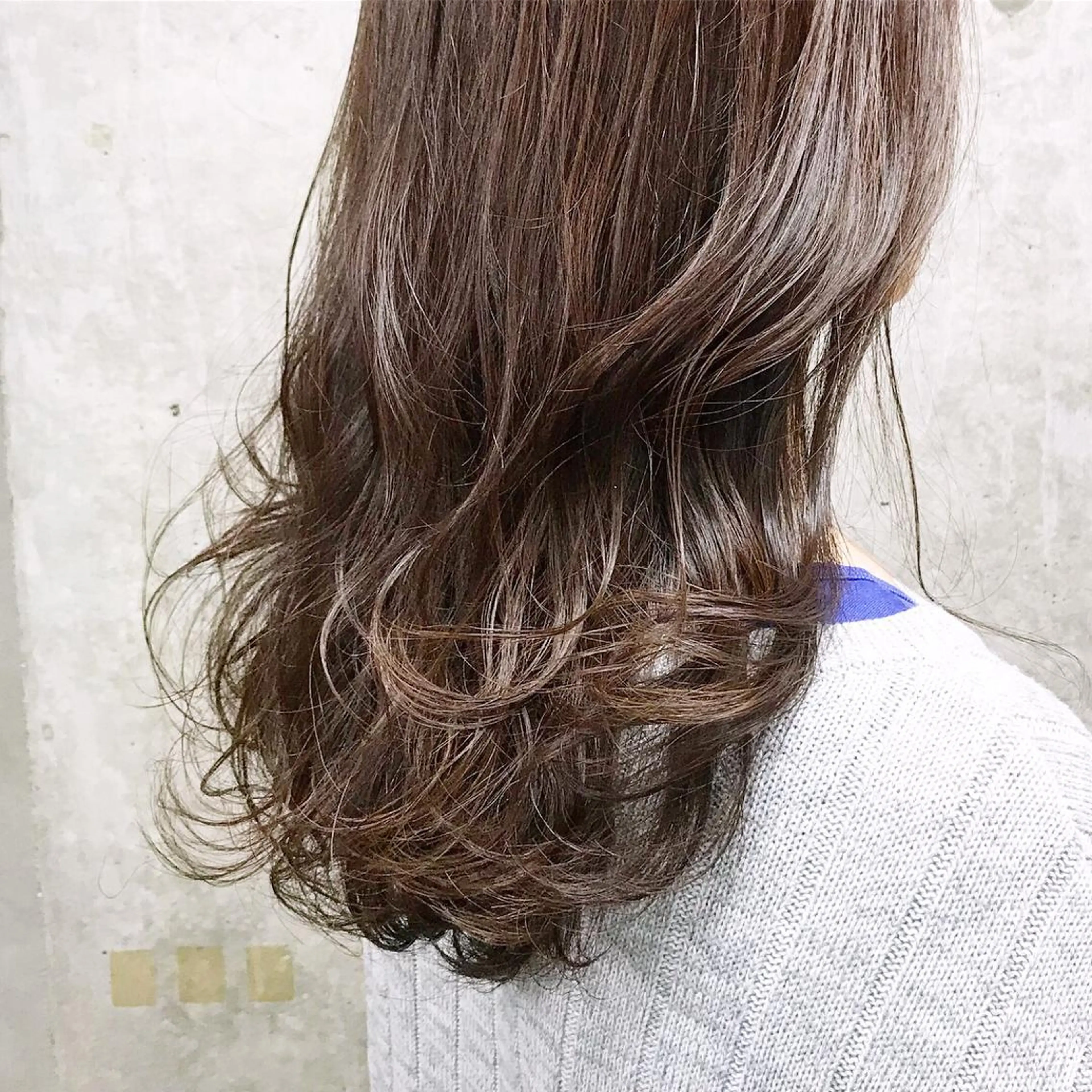 セミロング カラー ヘアアレンジ アッシュ ラベンダーカラー ラベンダーアッシュ clan所属・Satsuki ✂︎♡のヘアスタイル