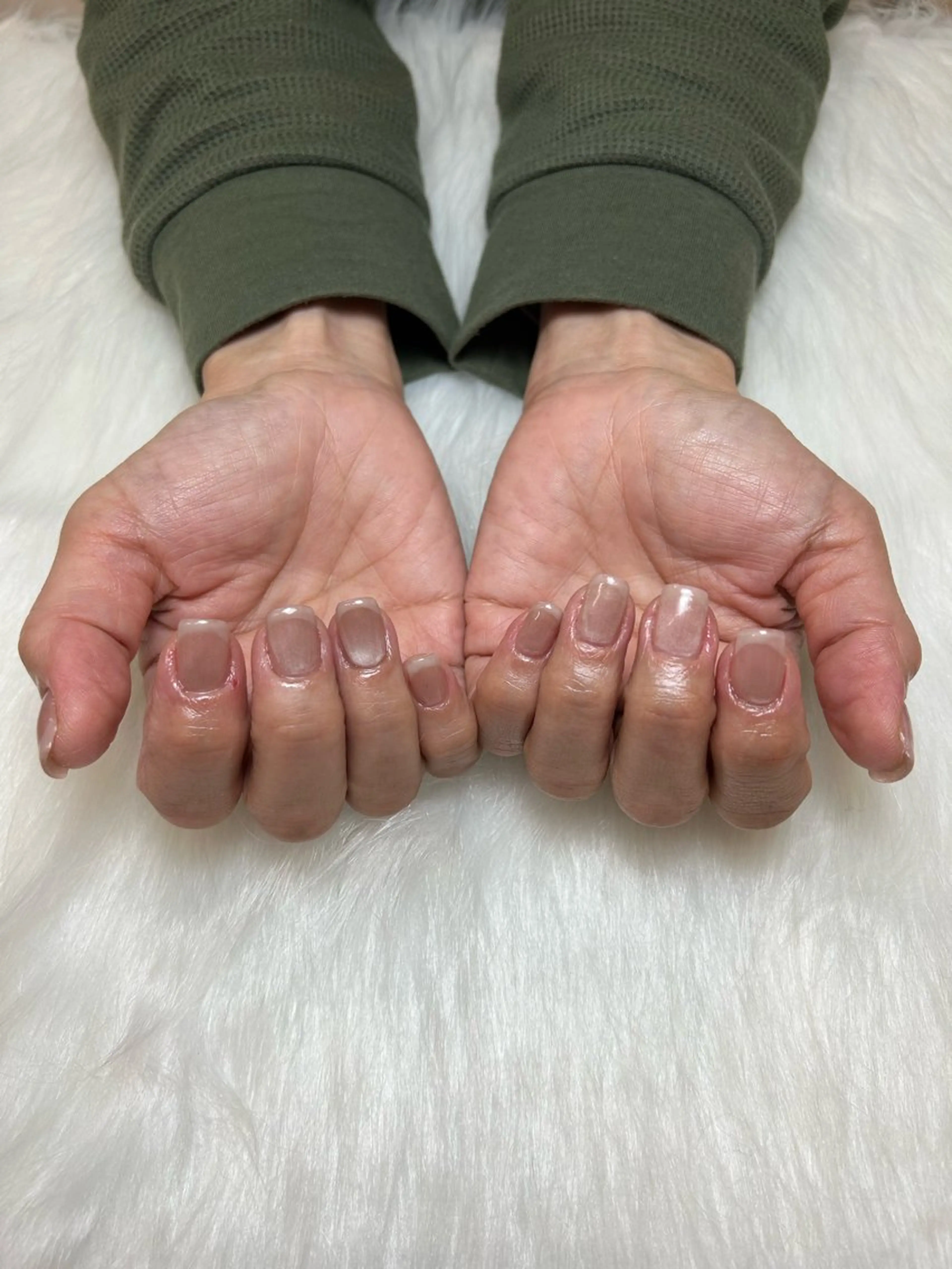 ネイル フレンチネイル マグネットネイル マグネットフレンチ ハンドネイル RUNA ルナのネイルデザイン