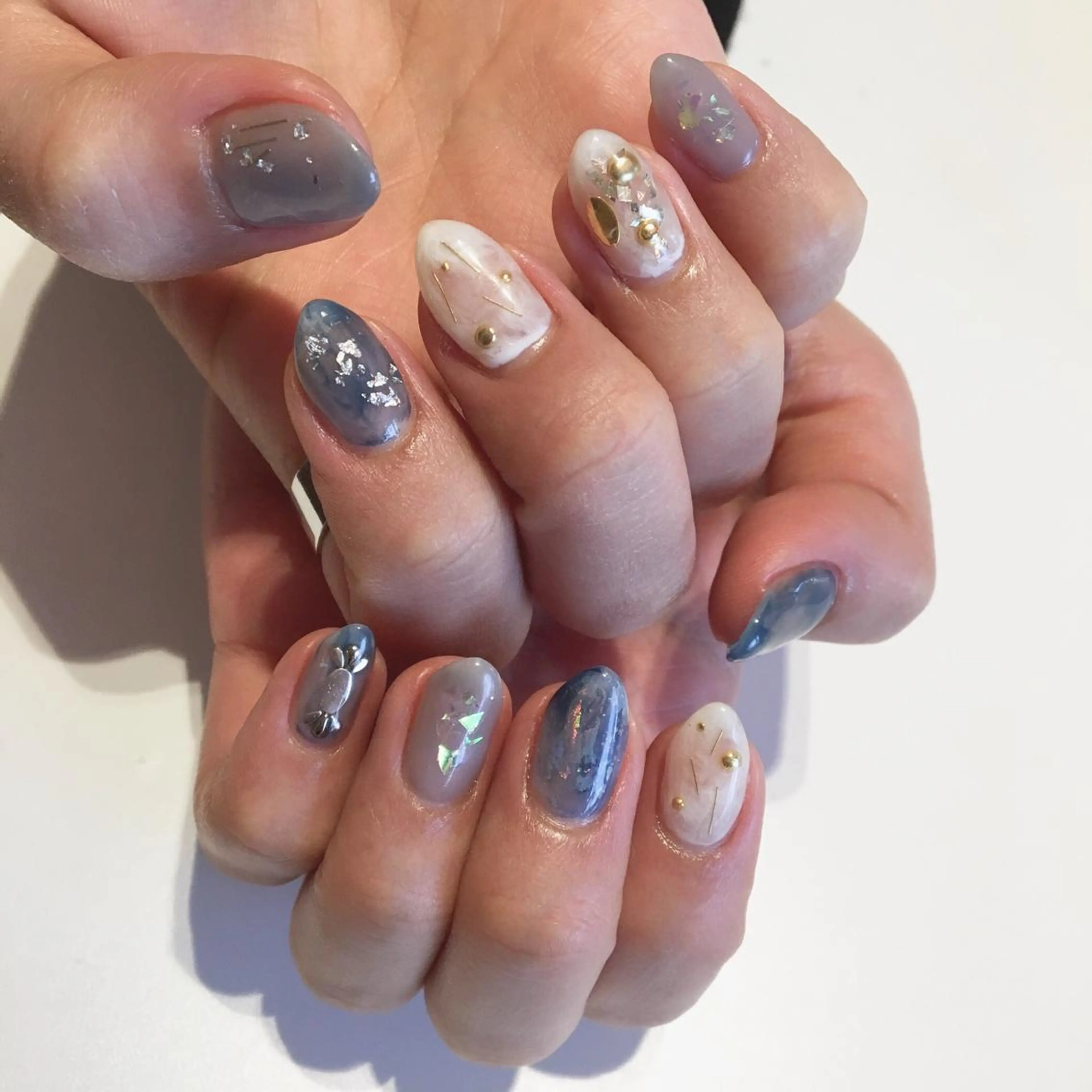 ネイル revia所属・ERI Nailistのネイルデザイン