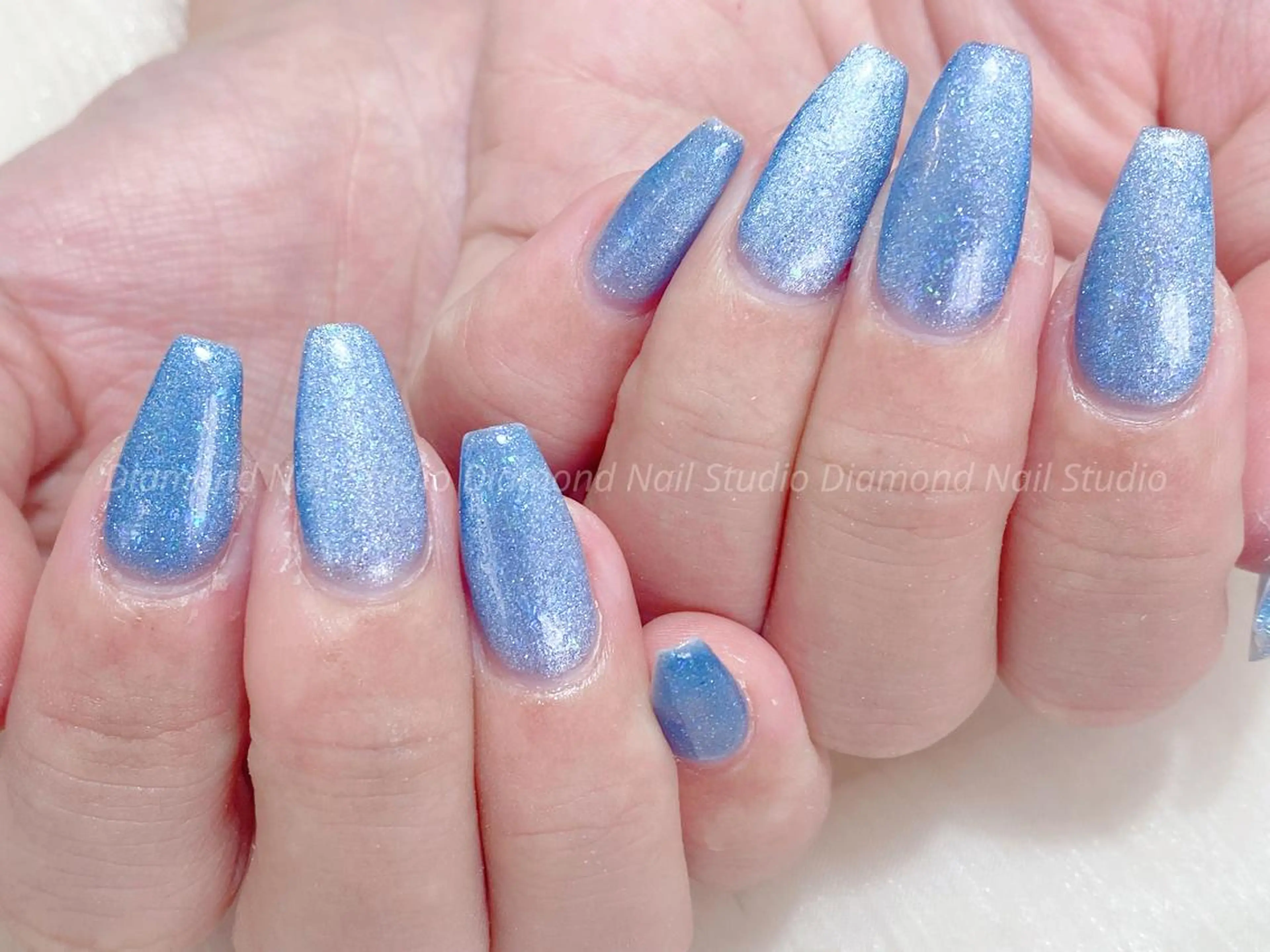 ネイル アートネイル オーロラネイル フラッシュネイル ガーリー キラキラネイル ハンドネイル DIAMOND NailStudioのネイルデザイン