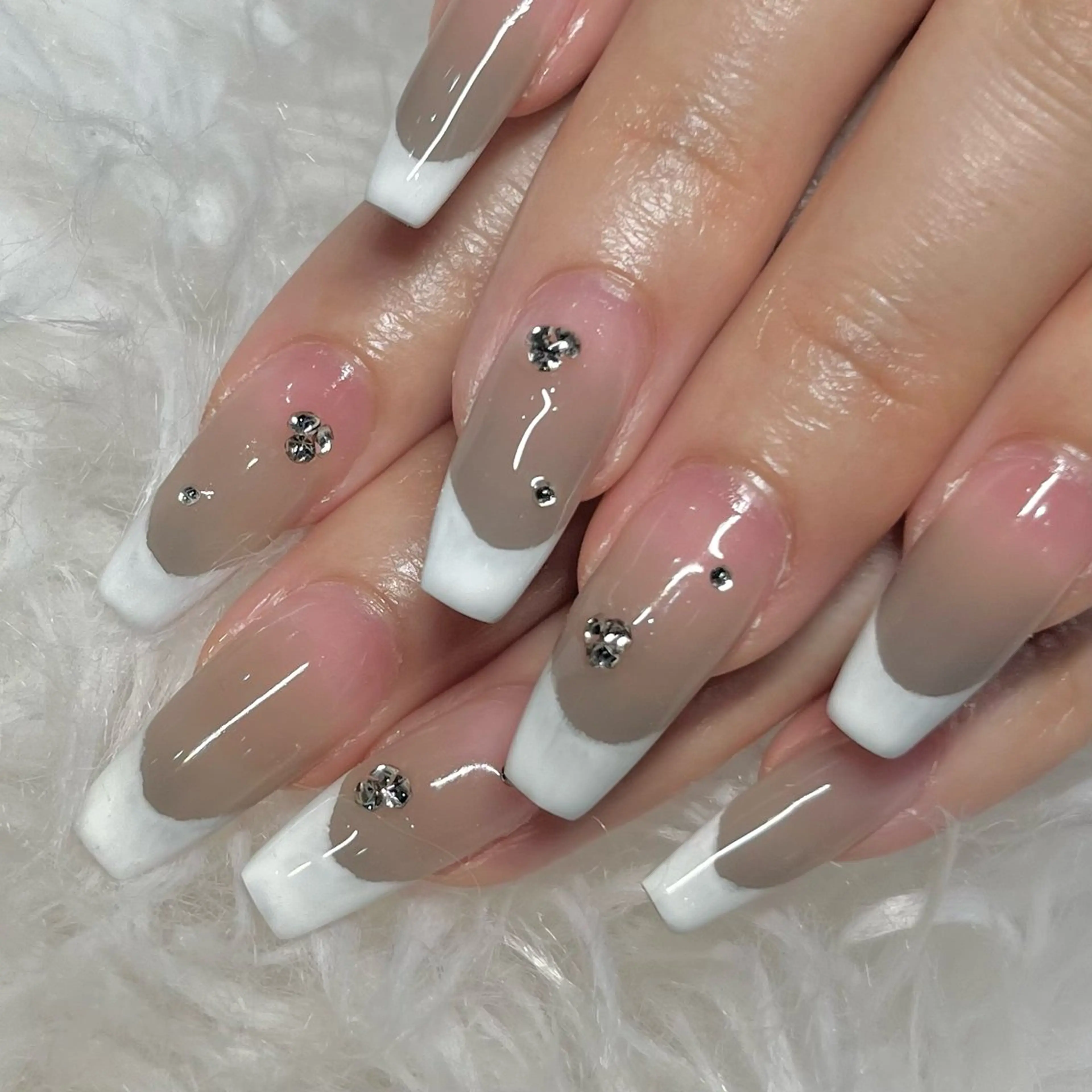 ネイル WINK DOLL 🌹MARIのネイルデザイン