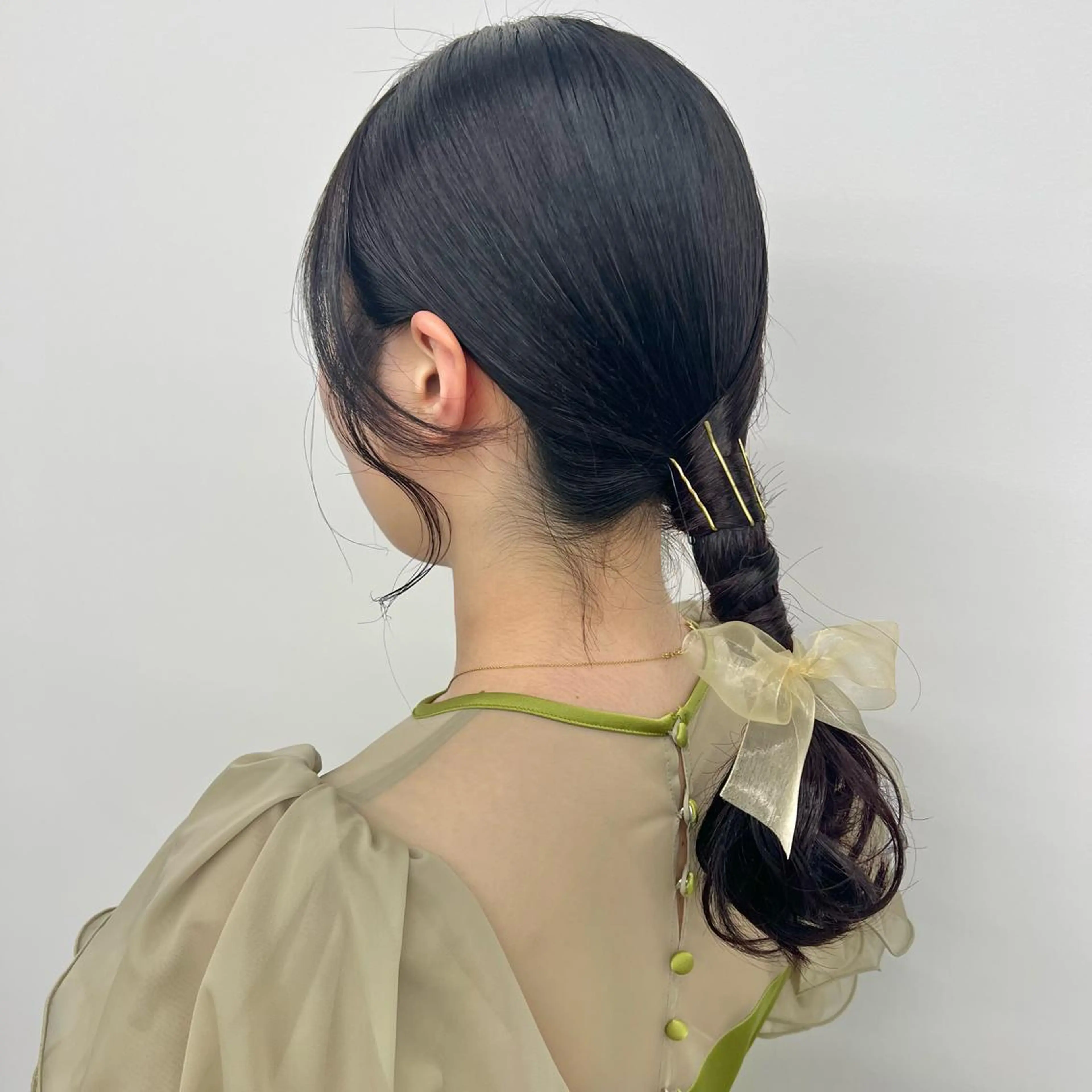 セミロング ヘアアレンジ Nico所属・Nico🌛 Karenのネイルデザイン