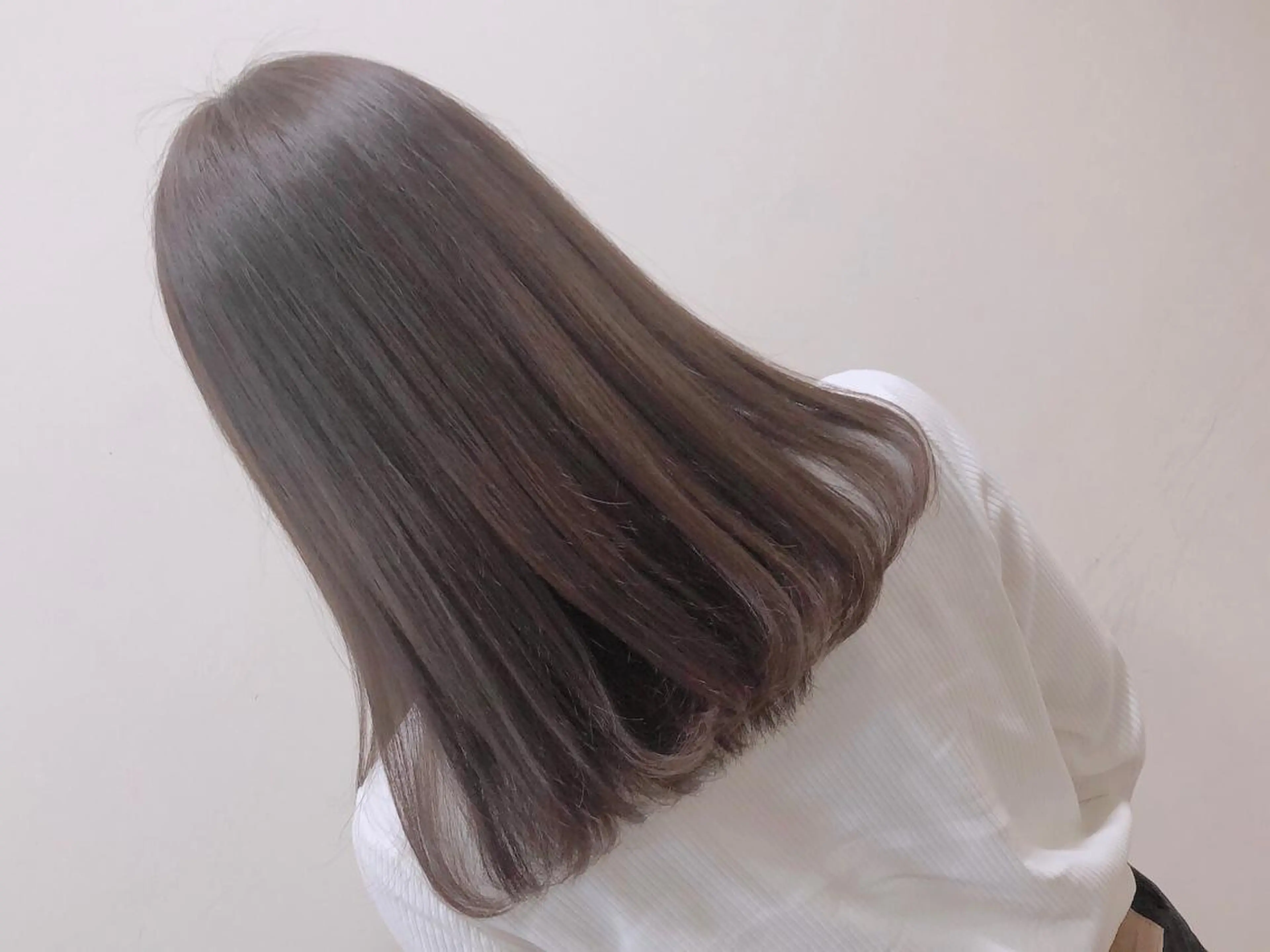 セミロング カラー アッシュ 髪質改善 🎖さえきはるかのヘアスタイル