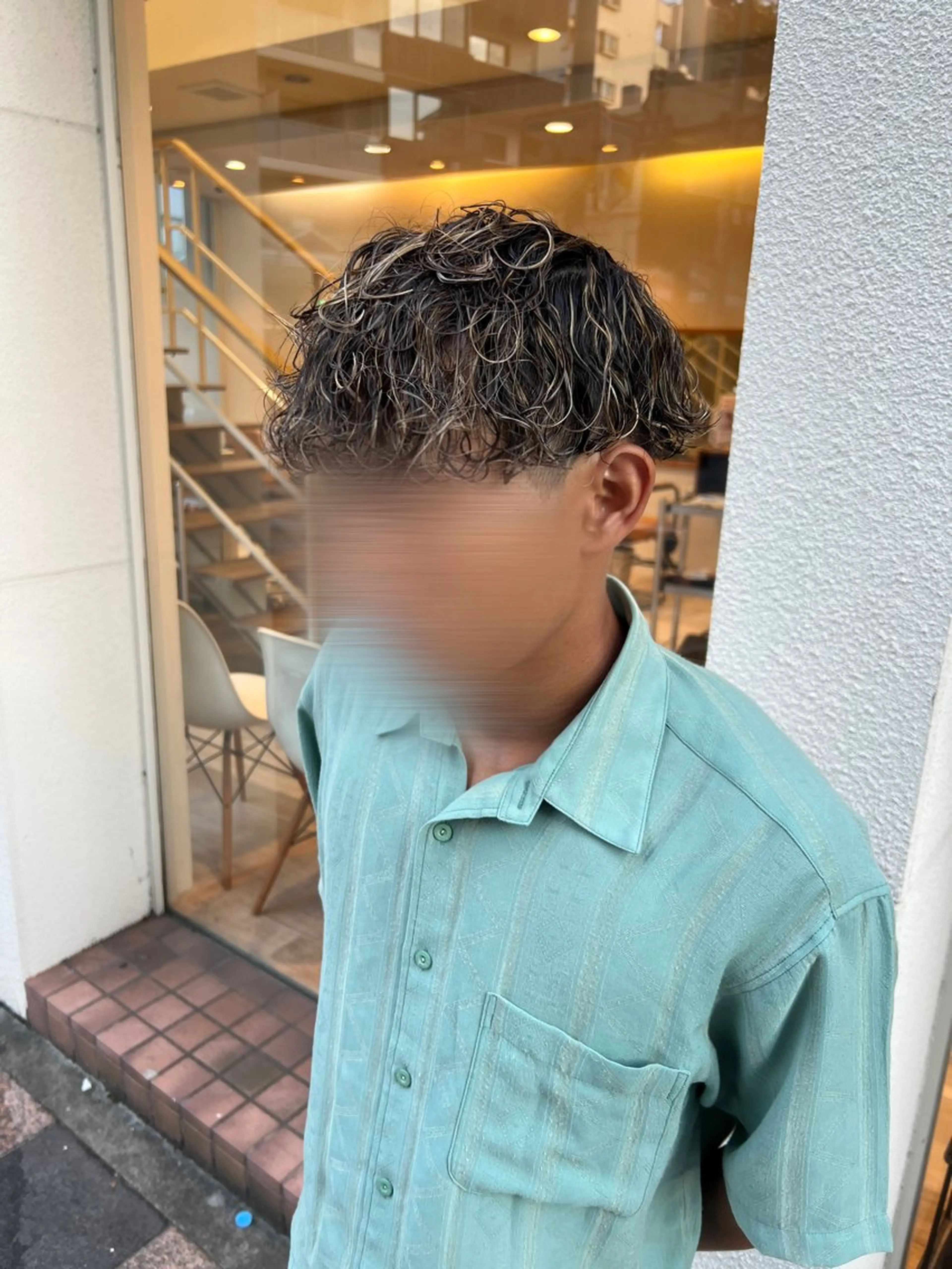 カラー パーマ メンズ メンズハイライト メンズパーマ 波巻きパーマ ハイライトカラー カット パーマ タナカ マヤ/金沢八景のヘアスタイル