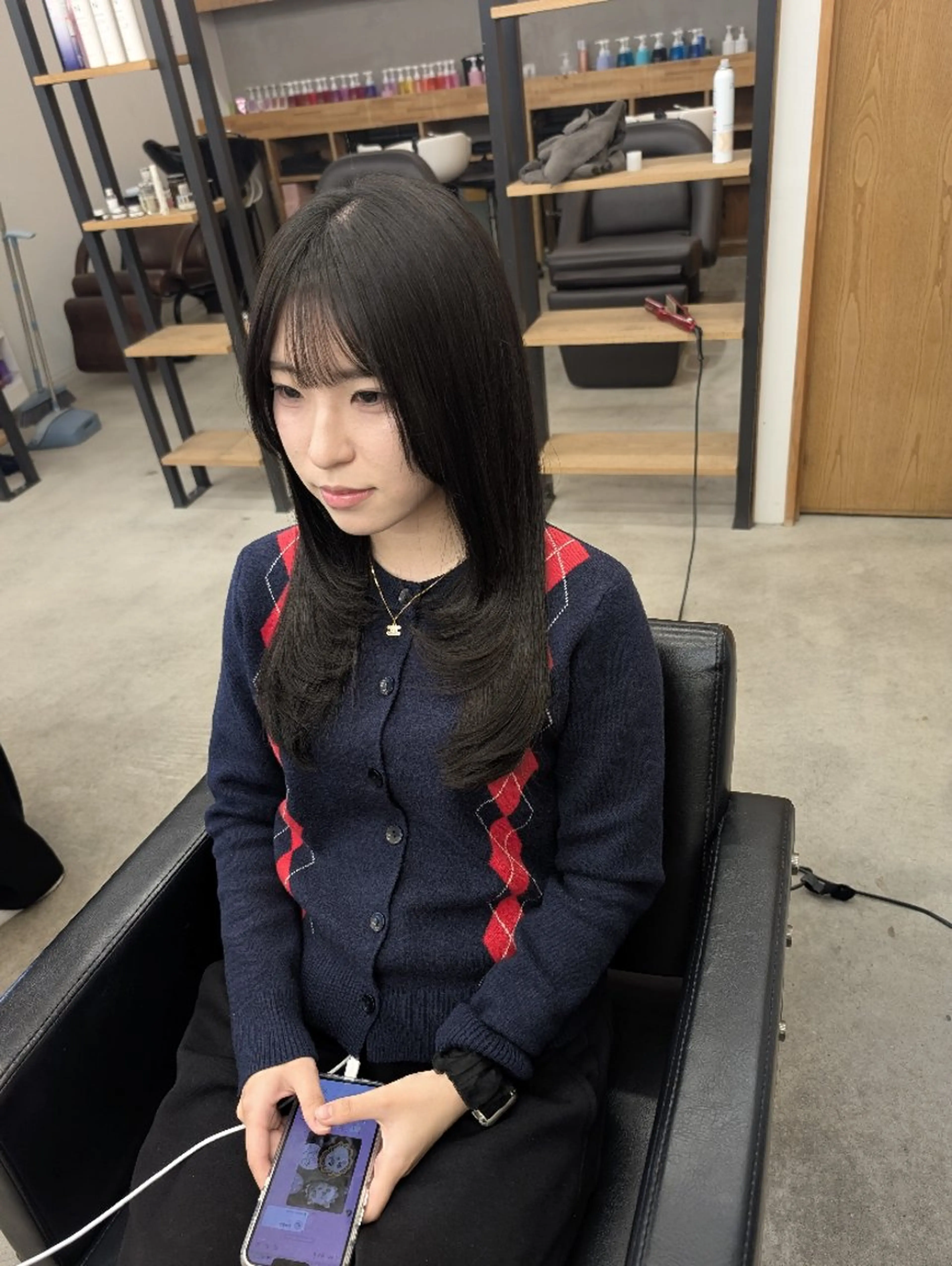 セミロング カラー 顔まわりレイヤー 顔周りカット レイヤーカット カット ヘアカラー トリートメント R hair🧡 伊藤美和🤎のヘアスタイル