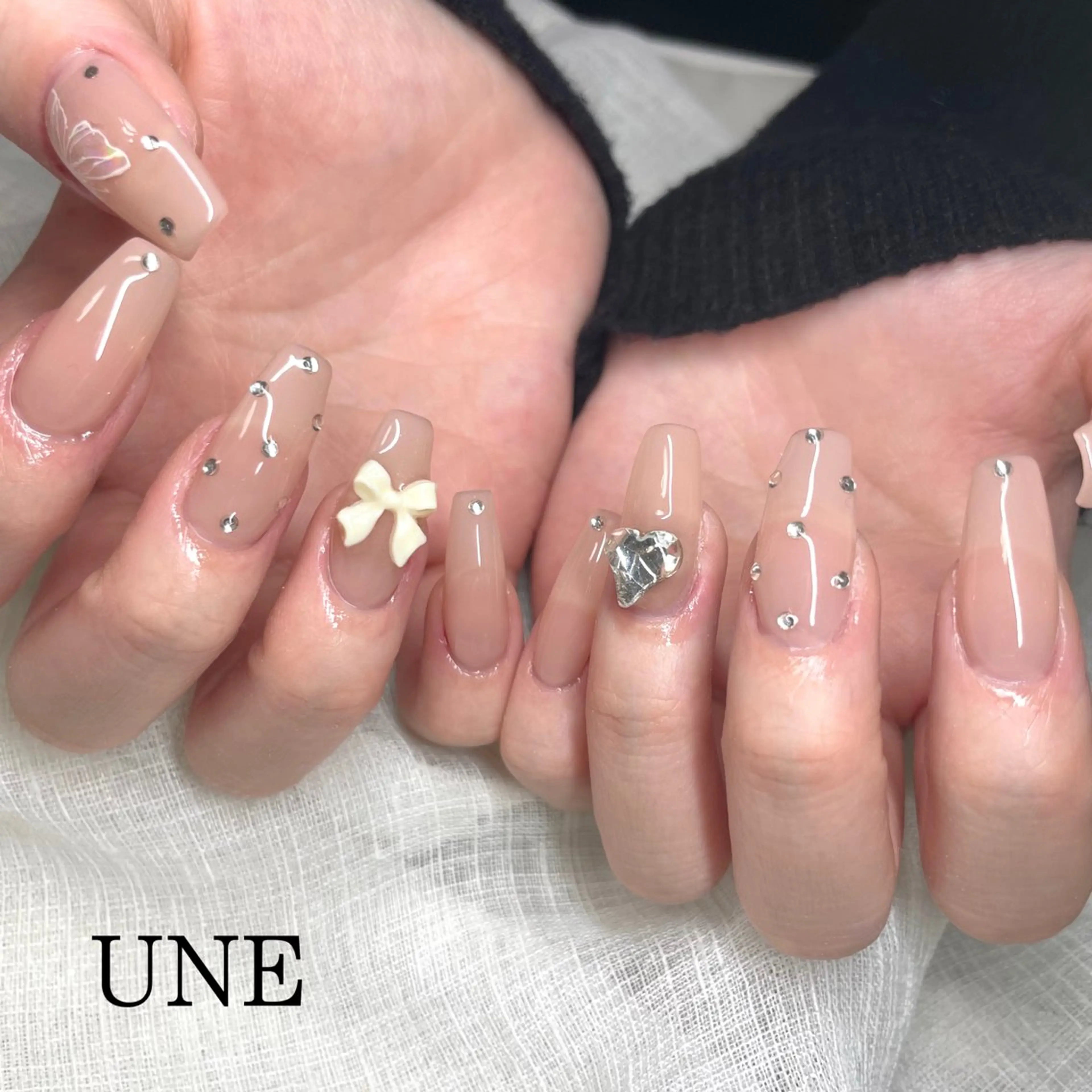 ネイル ワンホンネイル UNE.【ユヌ】 Jr.NANAのネイルデザイン