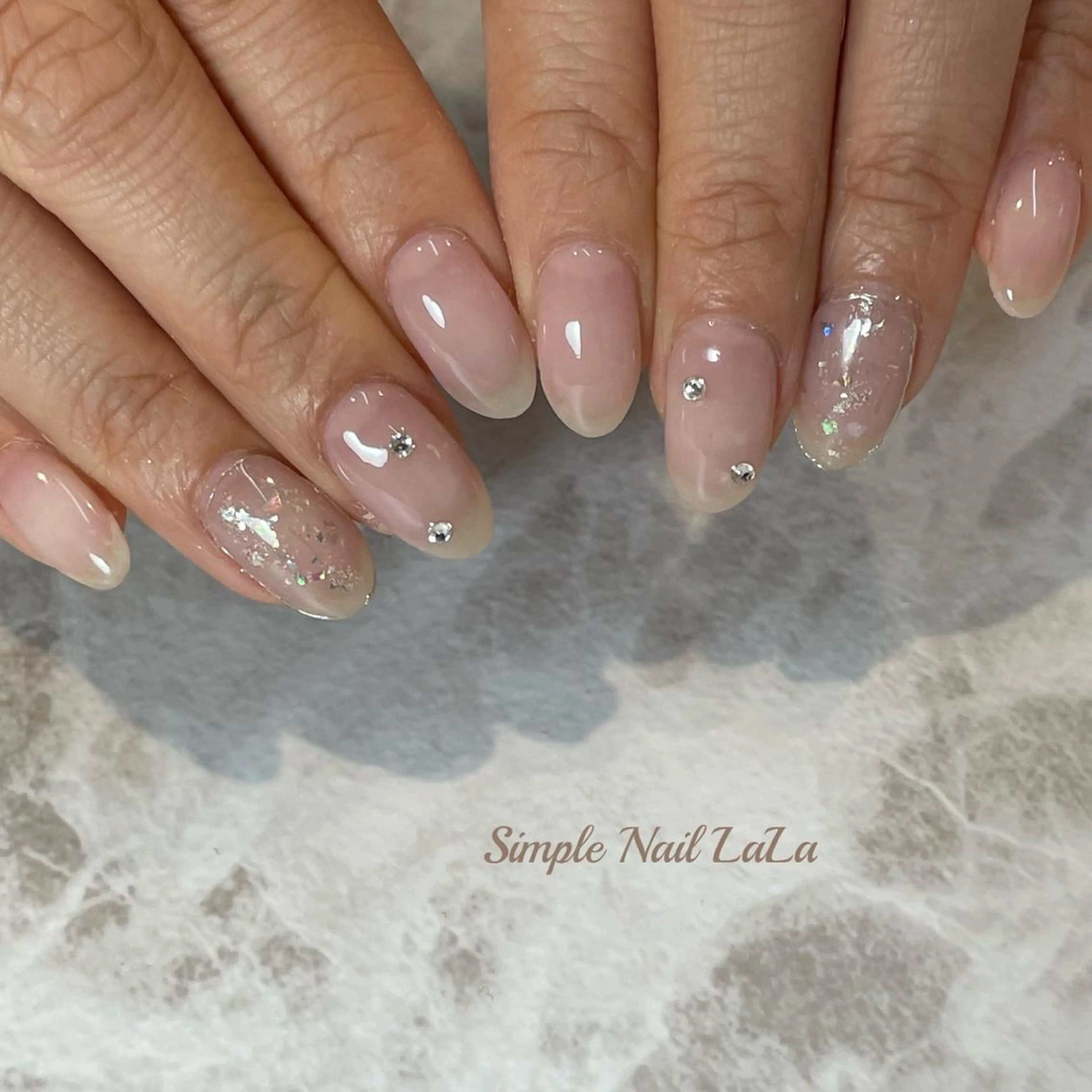 ネイル lala nail所属・inokuchi saoriのネイルデザイン