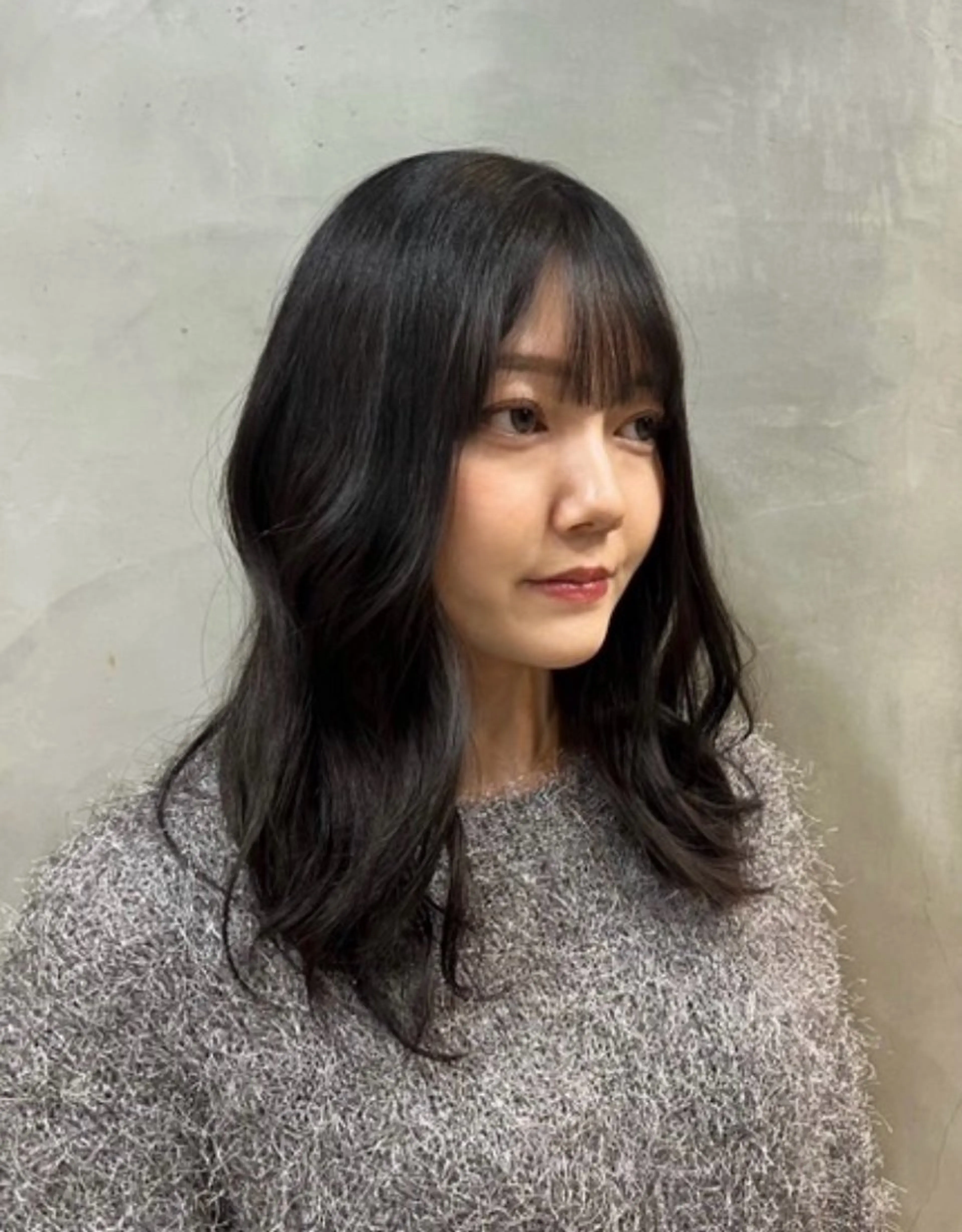 セミロング カラー しずく🤍🧸 / fifthパーマのヘアスタイル