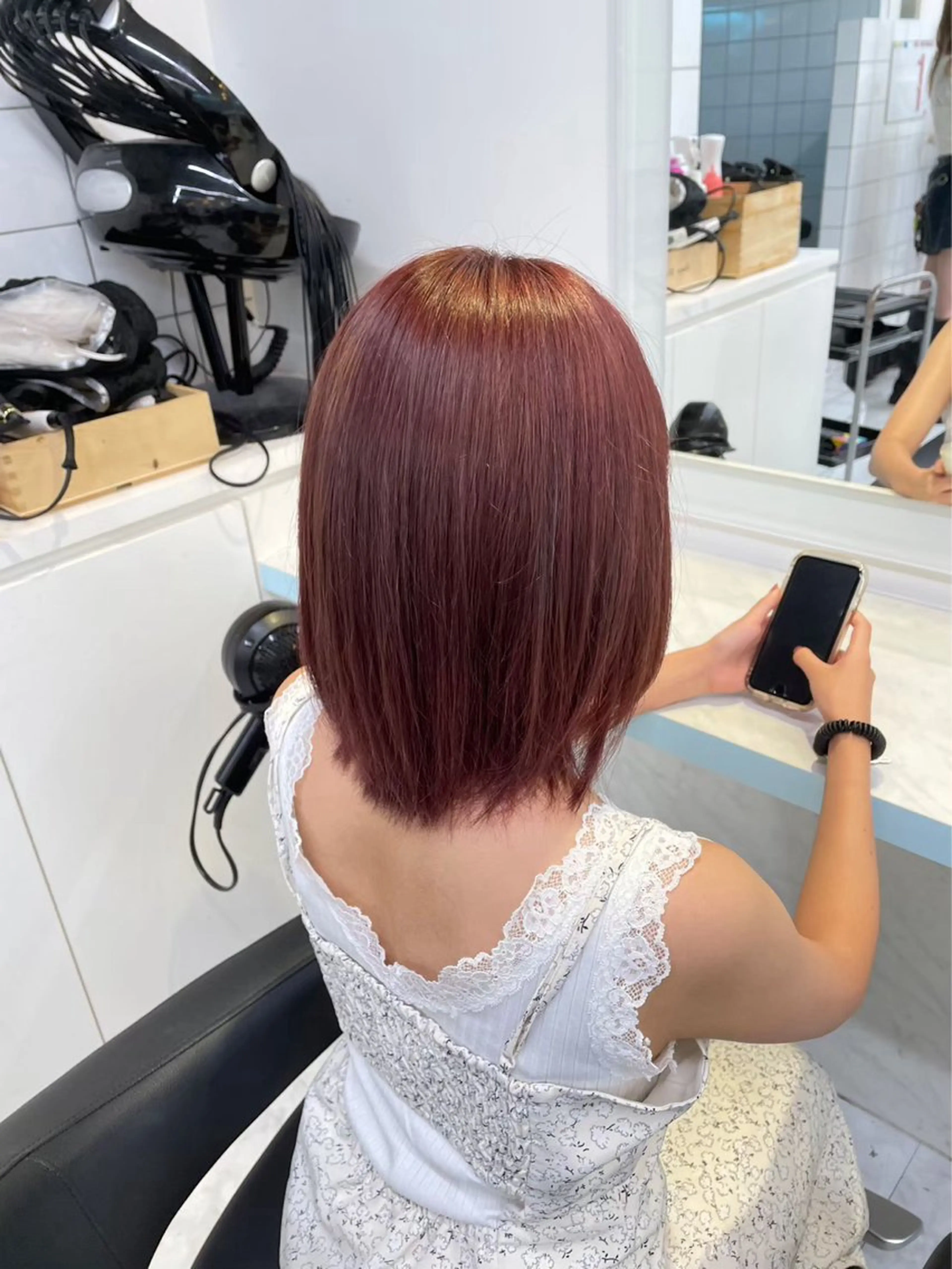 セミロング カラー ヘアアレンジ 🫧原宿艶ワンカラー /ダブルカラー🫧のヘアスタイル