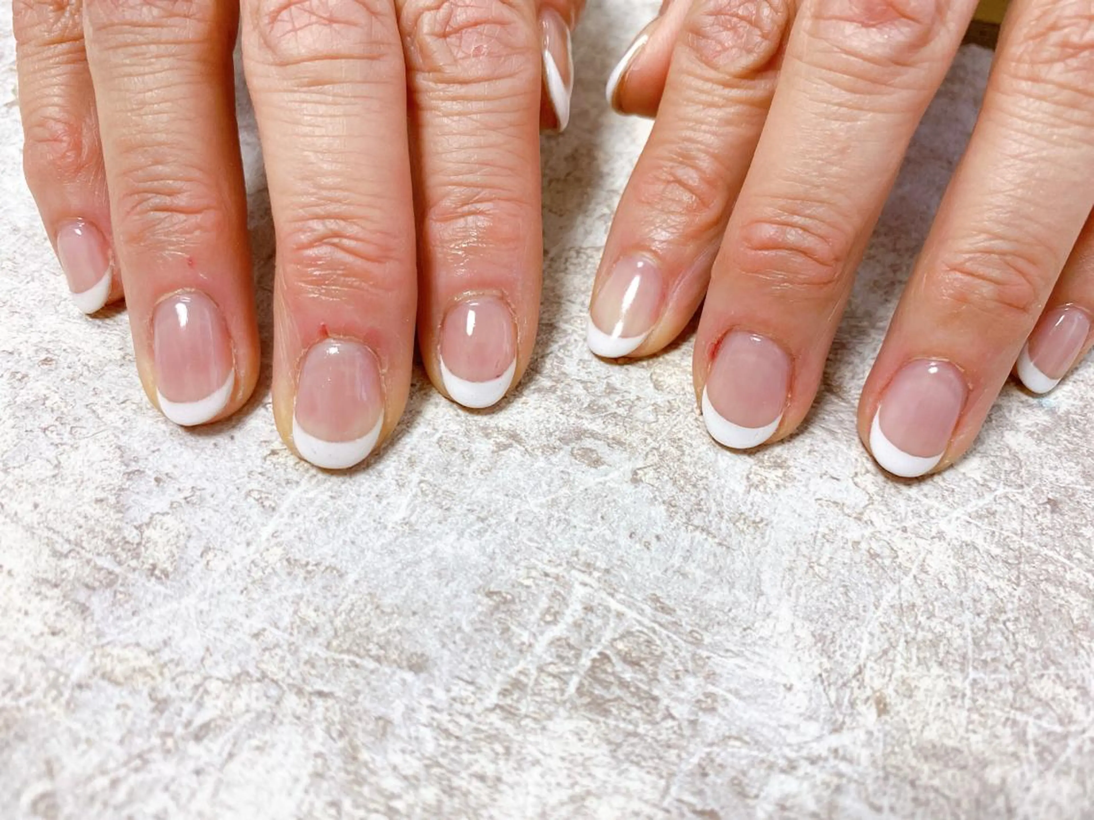 ネイル フレンチネイル Mogu nail 二子玉川のネイルデザイン