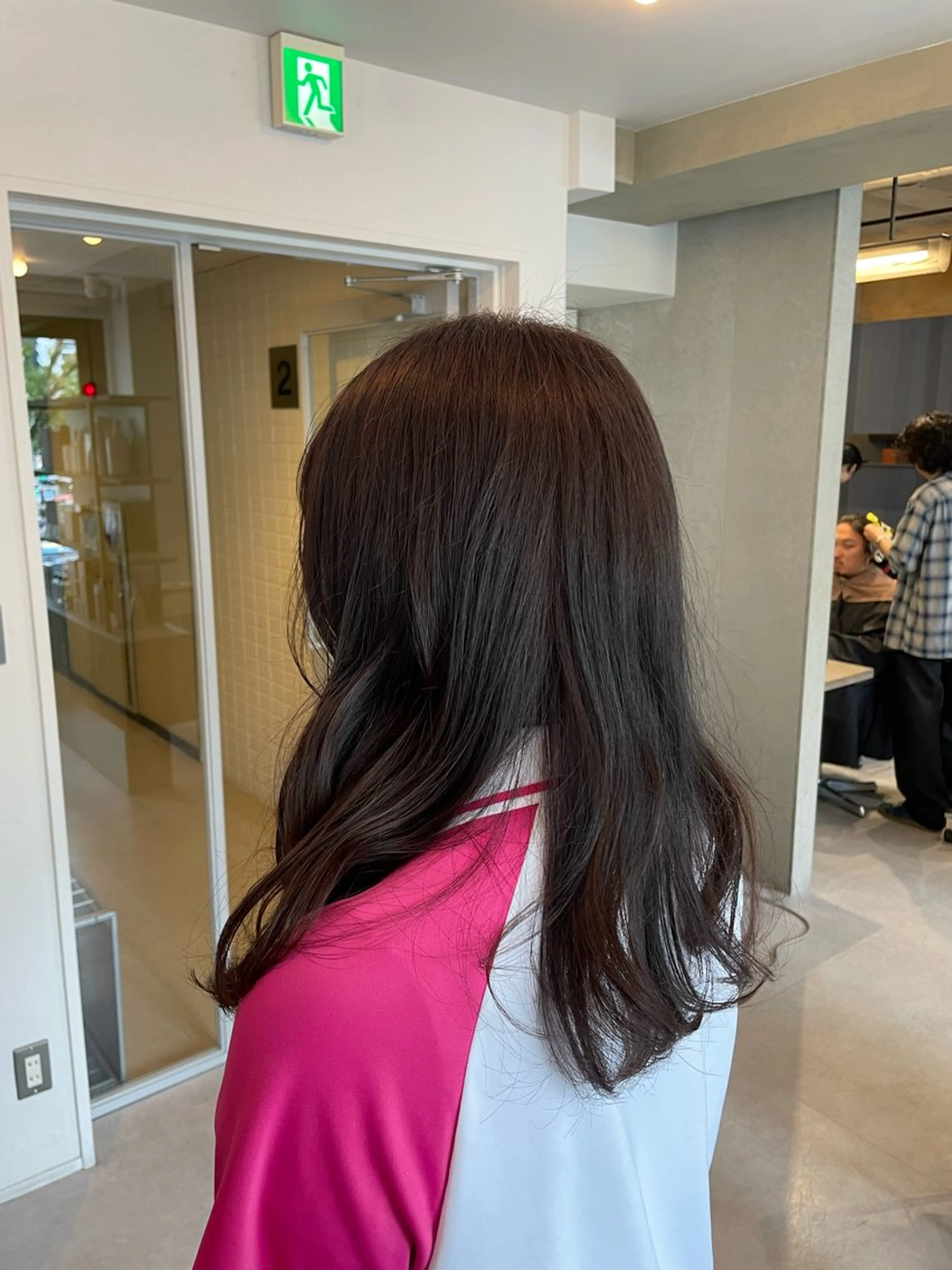 ロング カラー UNFEIGNED02所属・カイ/名古屋・伏見 カットモデルのヘアスタイル