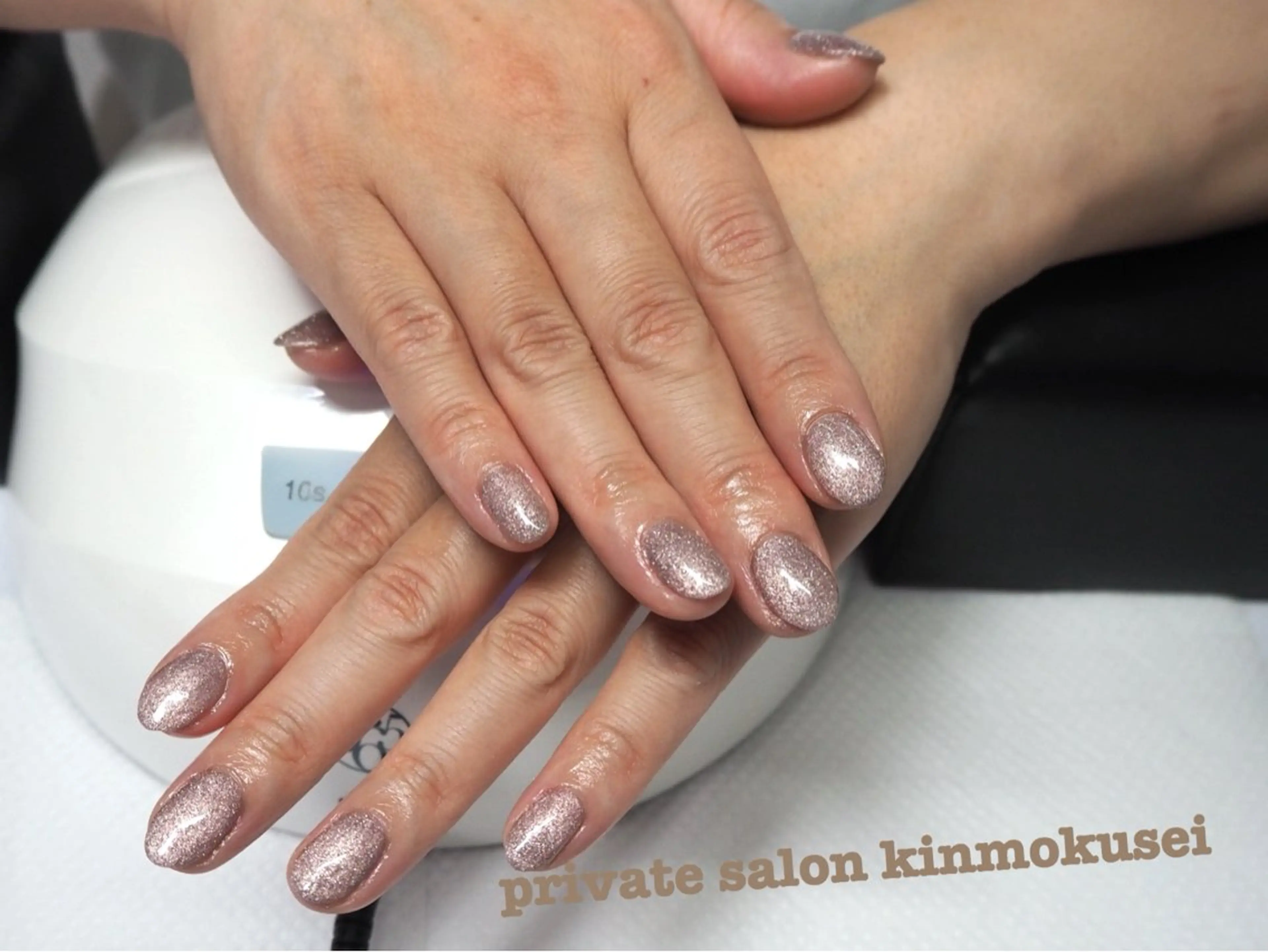ネイル マグネットネイル ピンク ハンドネイル nail salon kinmokuseiのネイルデザイン