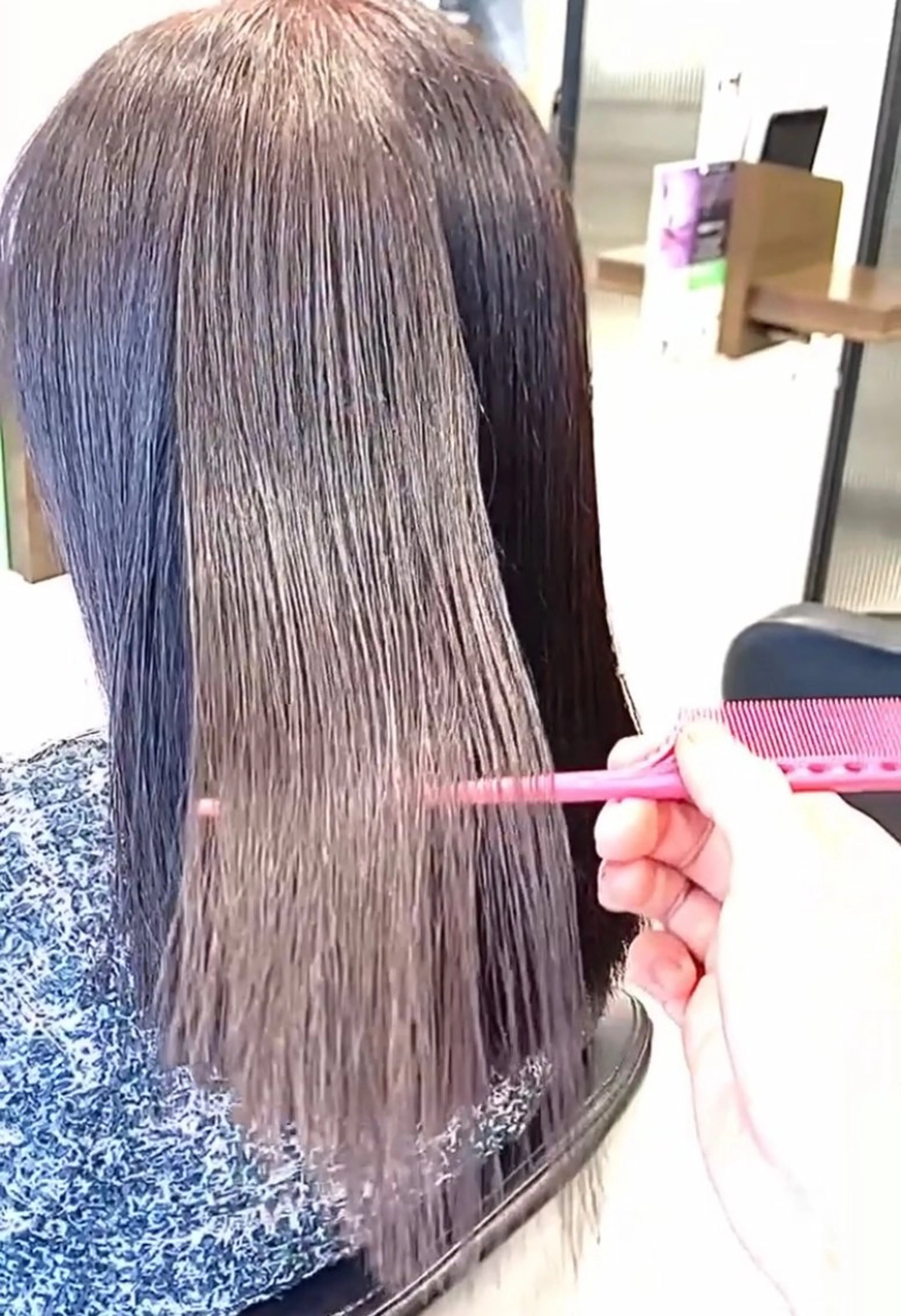 ミディアム 髪質改善 トリートメント ウルフ・ハイレイヤー 🌟ナカノ・ユウヤのヘアスタイル