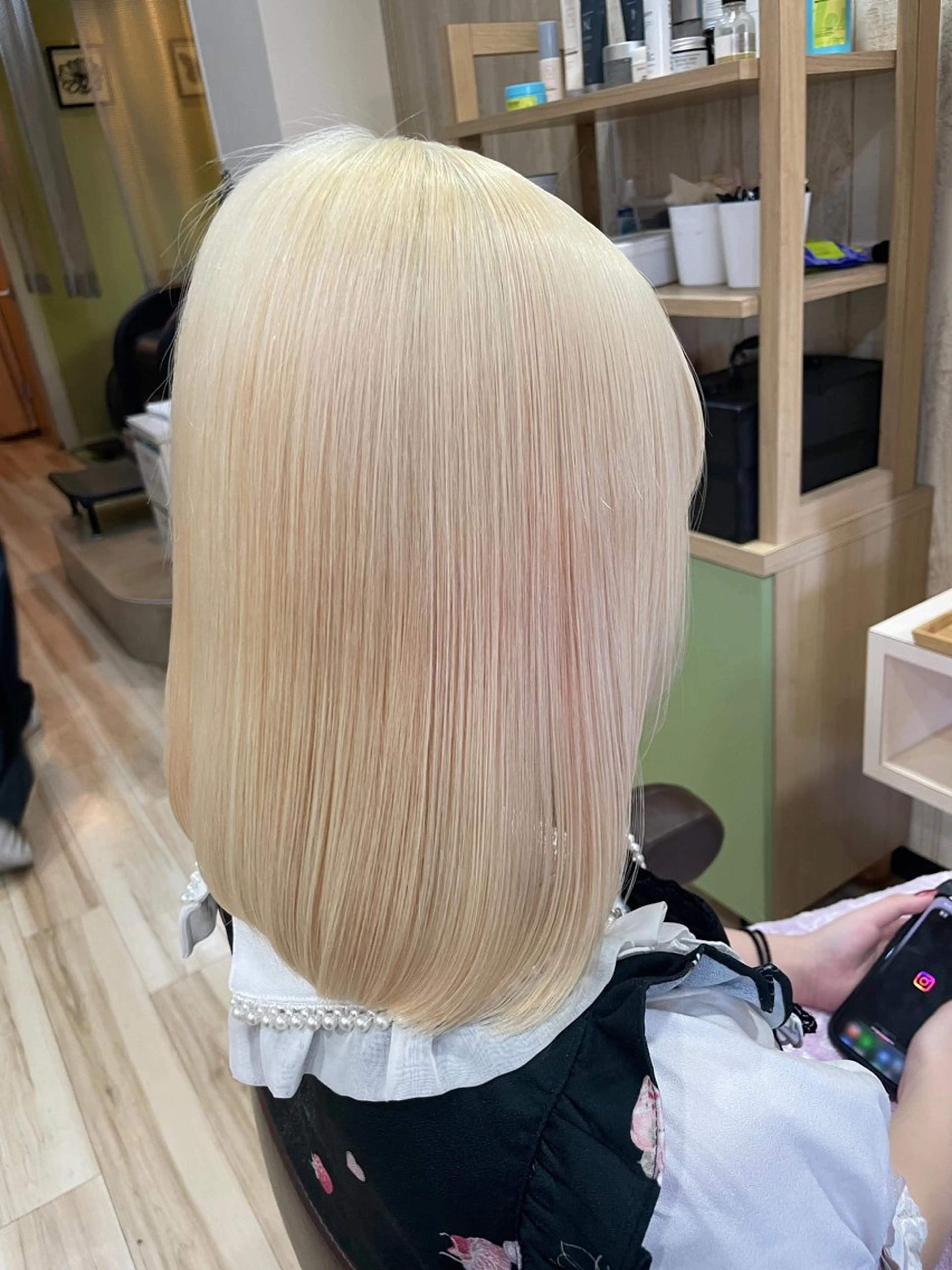 ミディアム カラー ブリーチ ブロンド 🌈派手髪ハイトーン 🌈鈴木亮太🌈のヘアスタイル