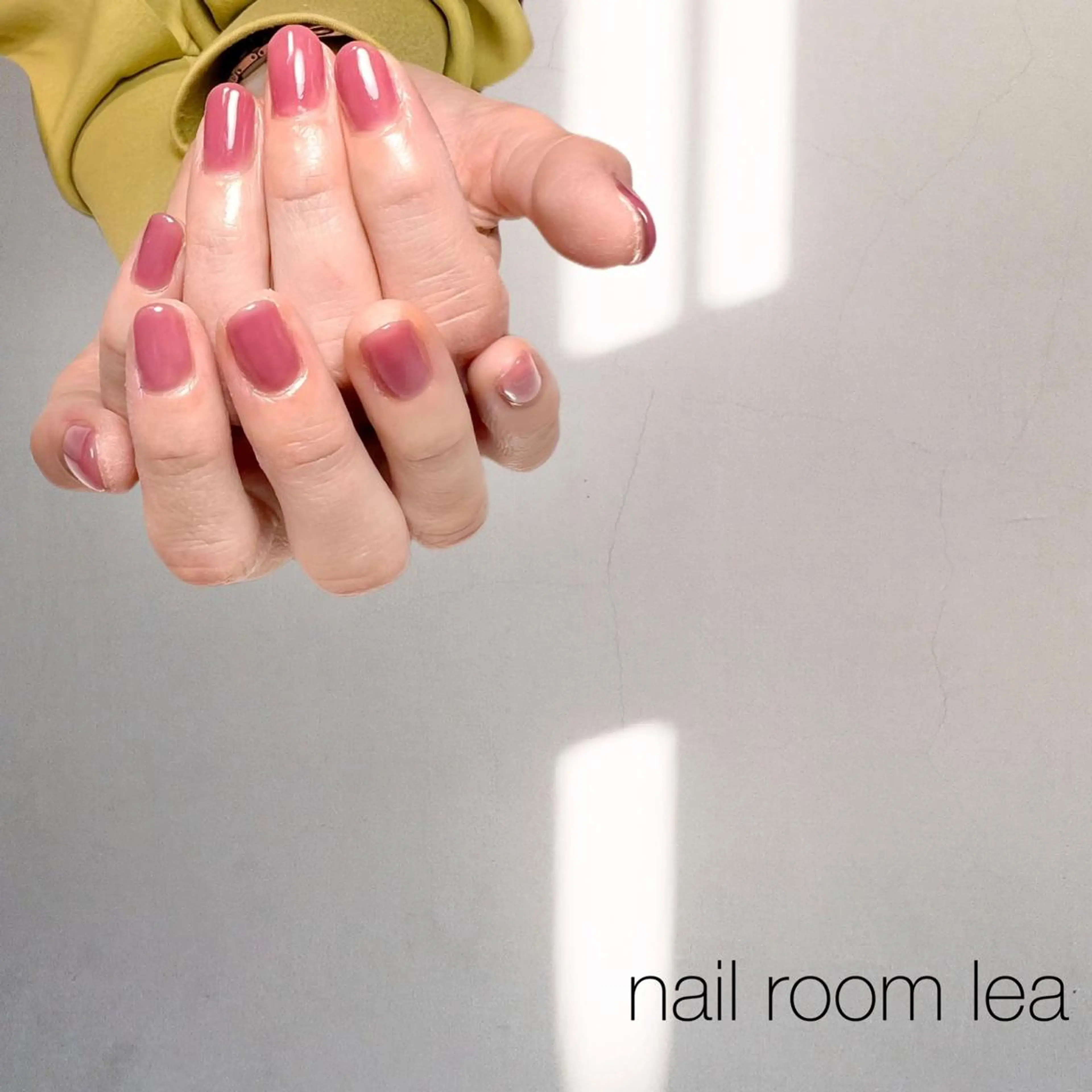 ネイル ハンドネイル ハンドケア nailroom leaのネイルデザイン