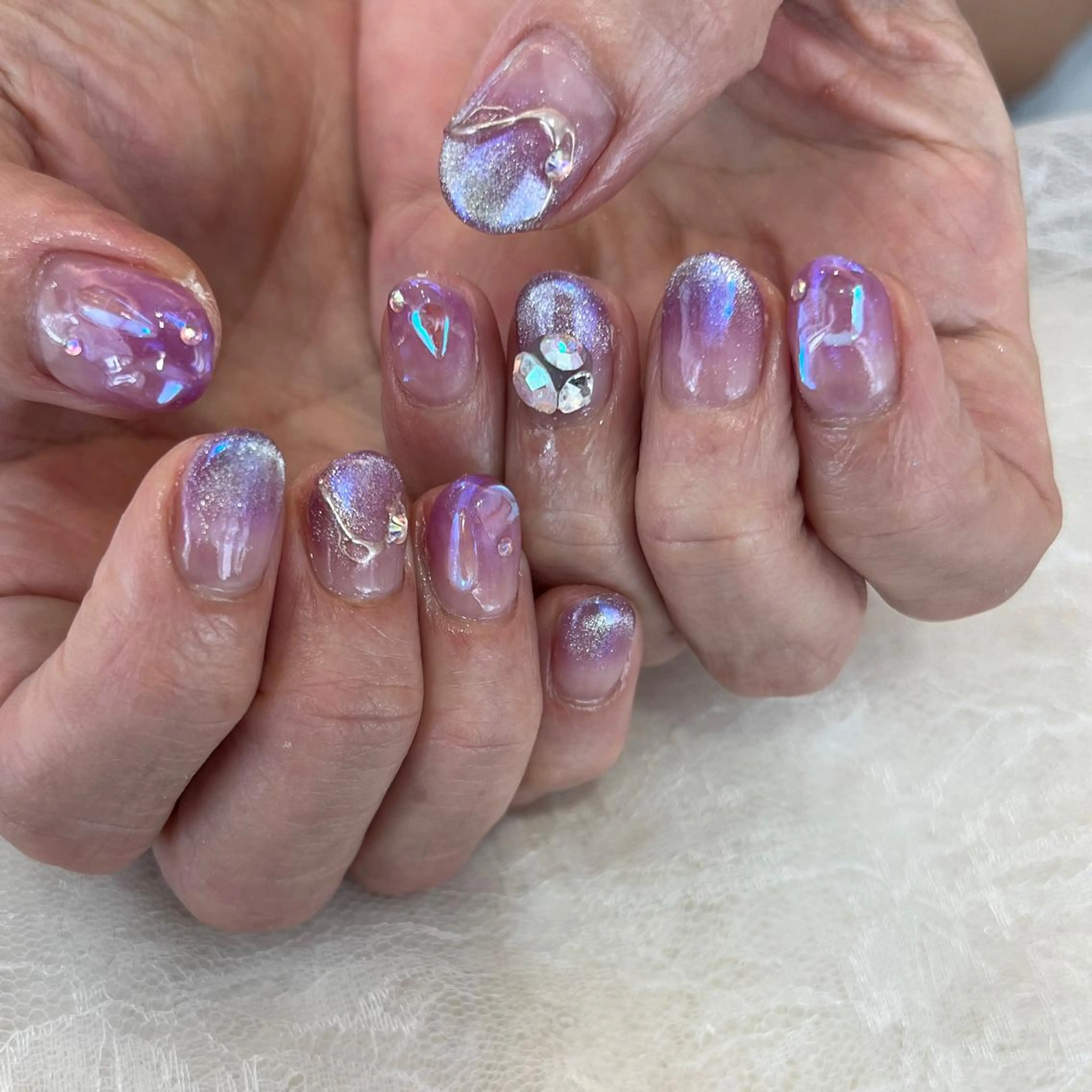 ネイル ハンドネイル 河野 弥月のネイルデザイン