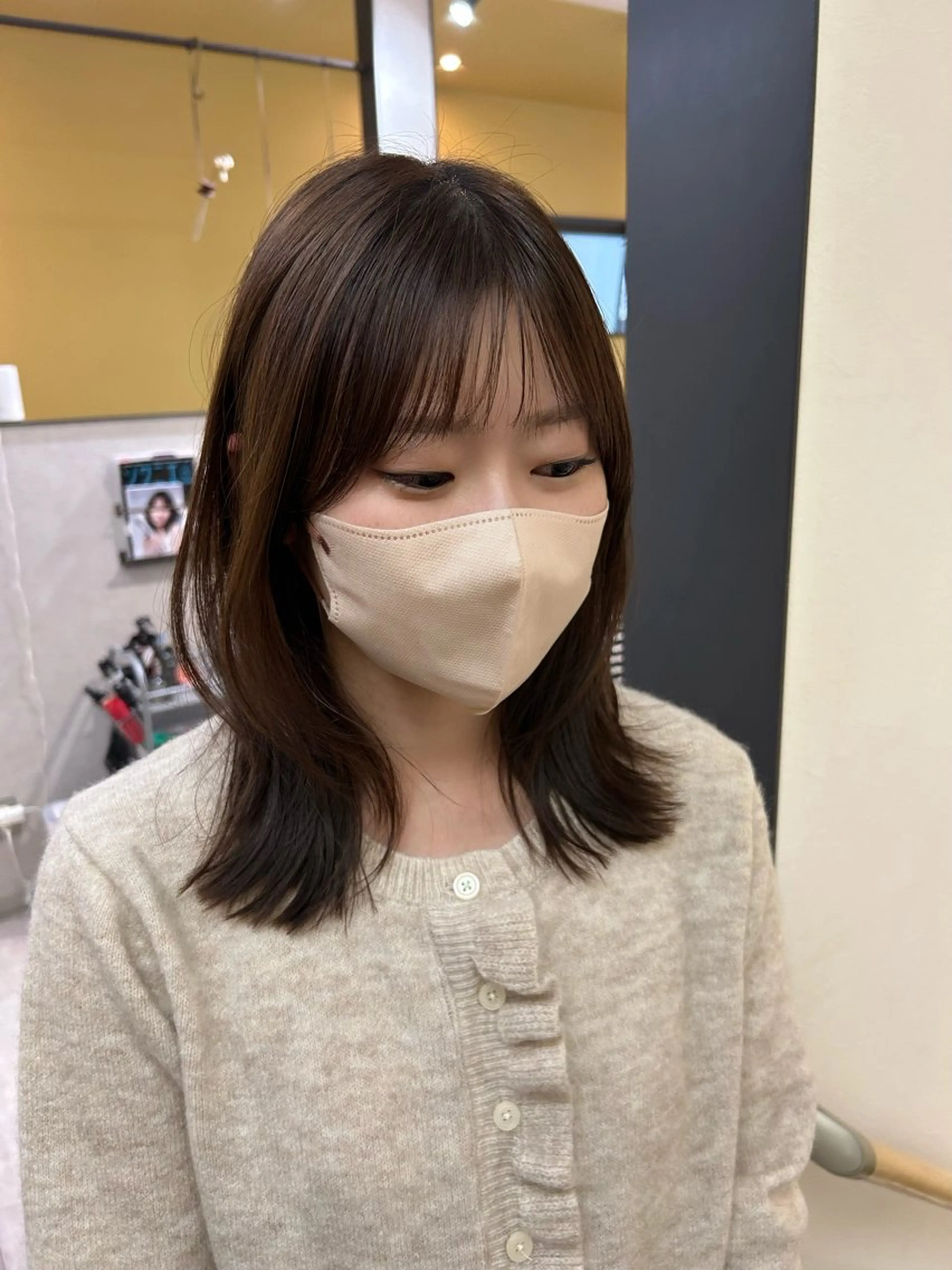 セミロング レイヤーカット カット トリートメント hub hair レイヤー/透明感のヘアスタイル