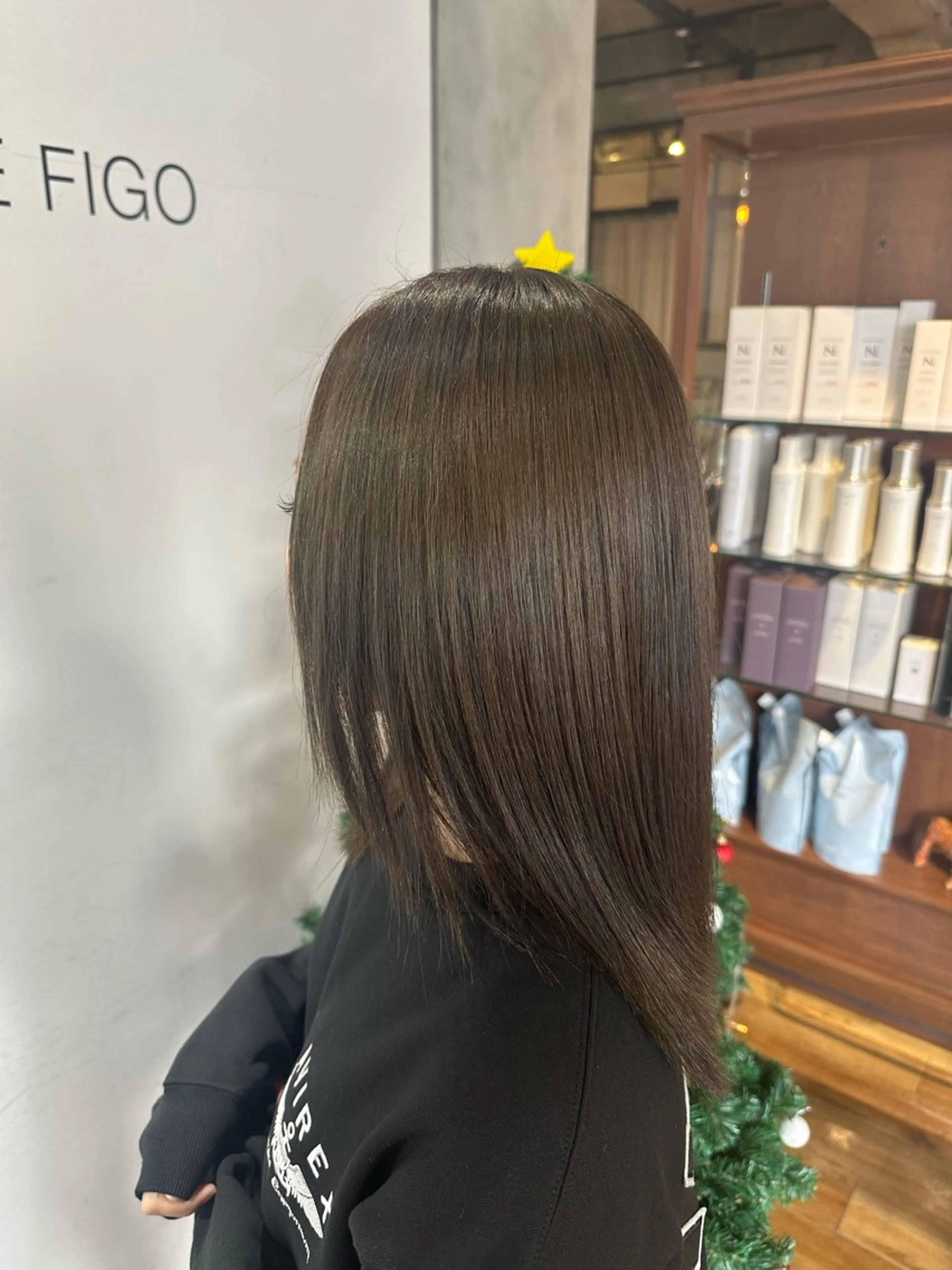 カラー ブラウンカラー オリーブブラウン 透明感カラー/縮毛 みさき🦭のヘアスタイル