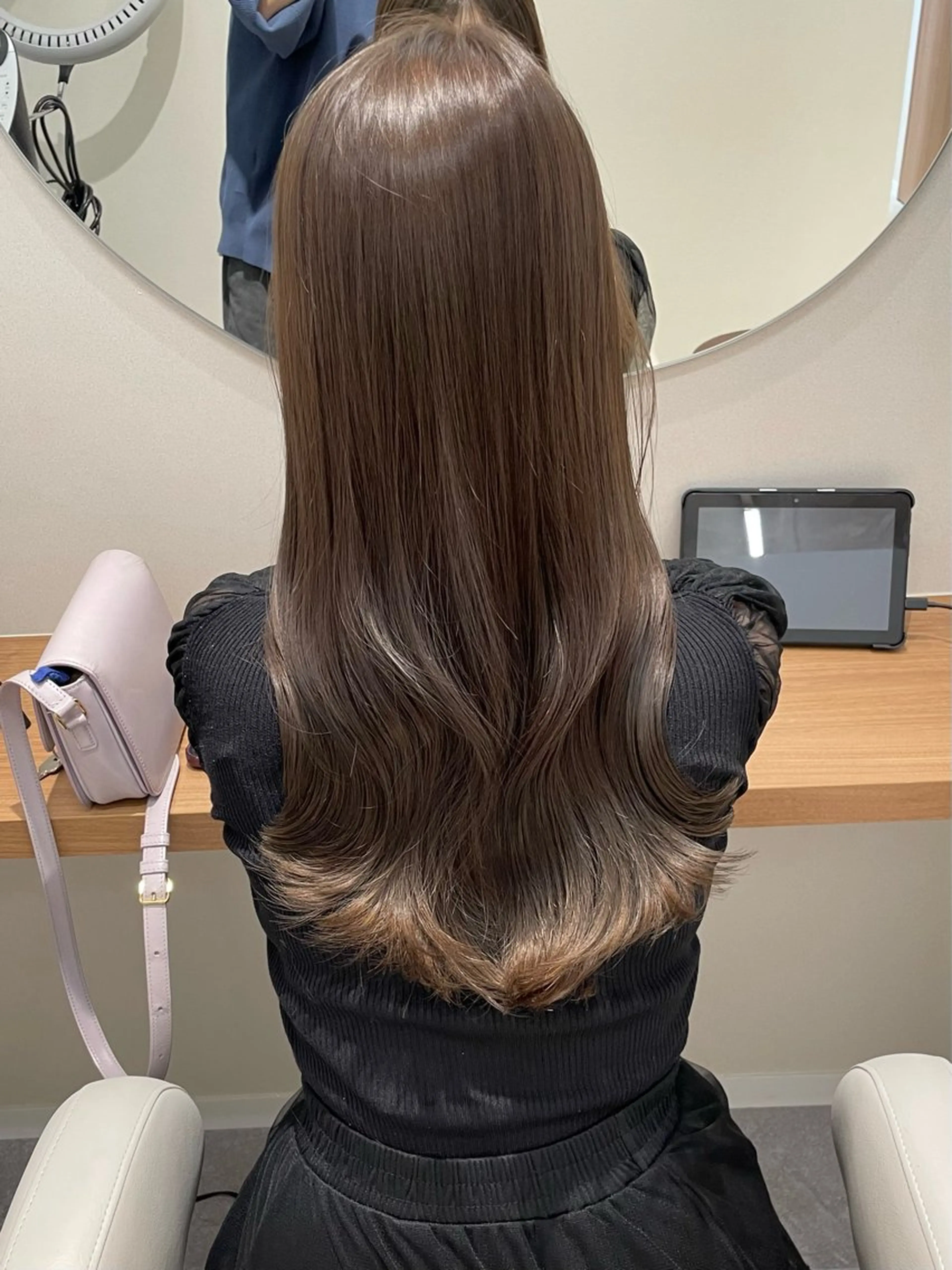 セミロング カラー ベージュカラー ブリーチ 透明感カラー ダブルカラー グレージュ ヘアカラー 韓国ヘア🤍顔周り/ 髪質改善✨/林遼一郎のヘアスタイル