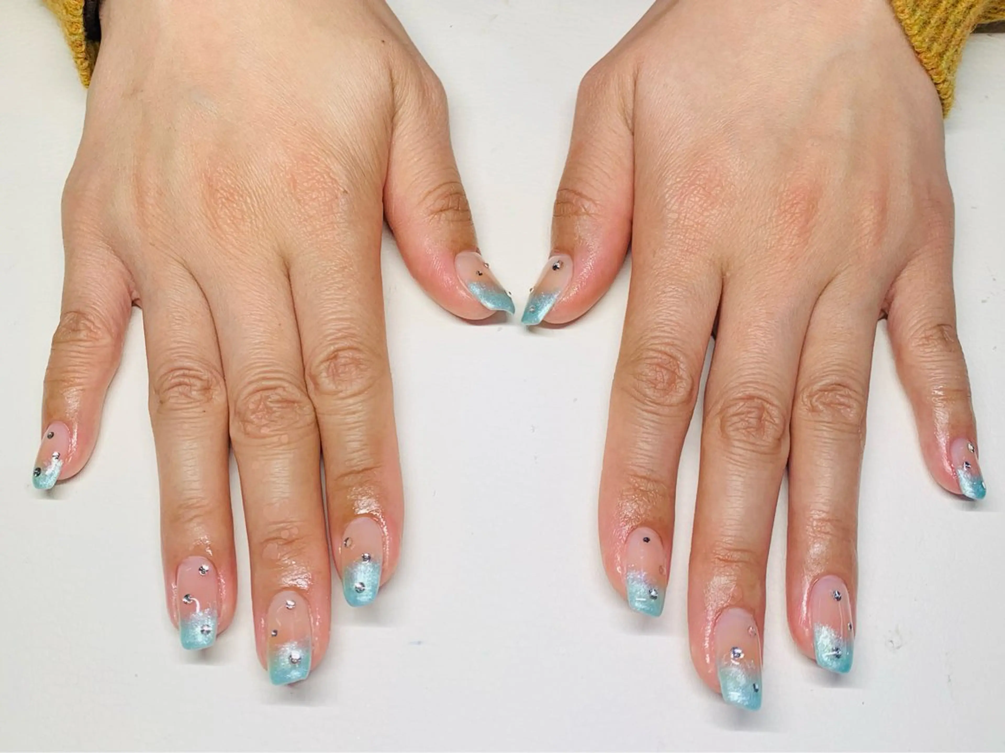 ネイル Mule Beauty Salon所属・ミュール ビューティーサロンのネイルデザイン