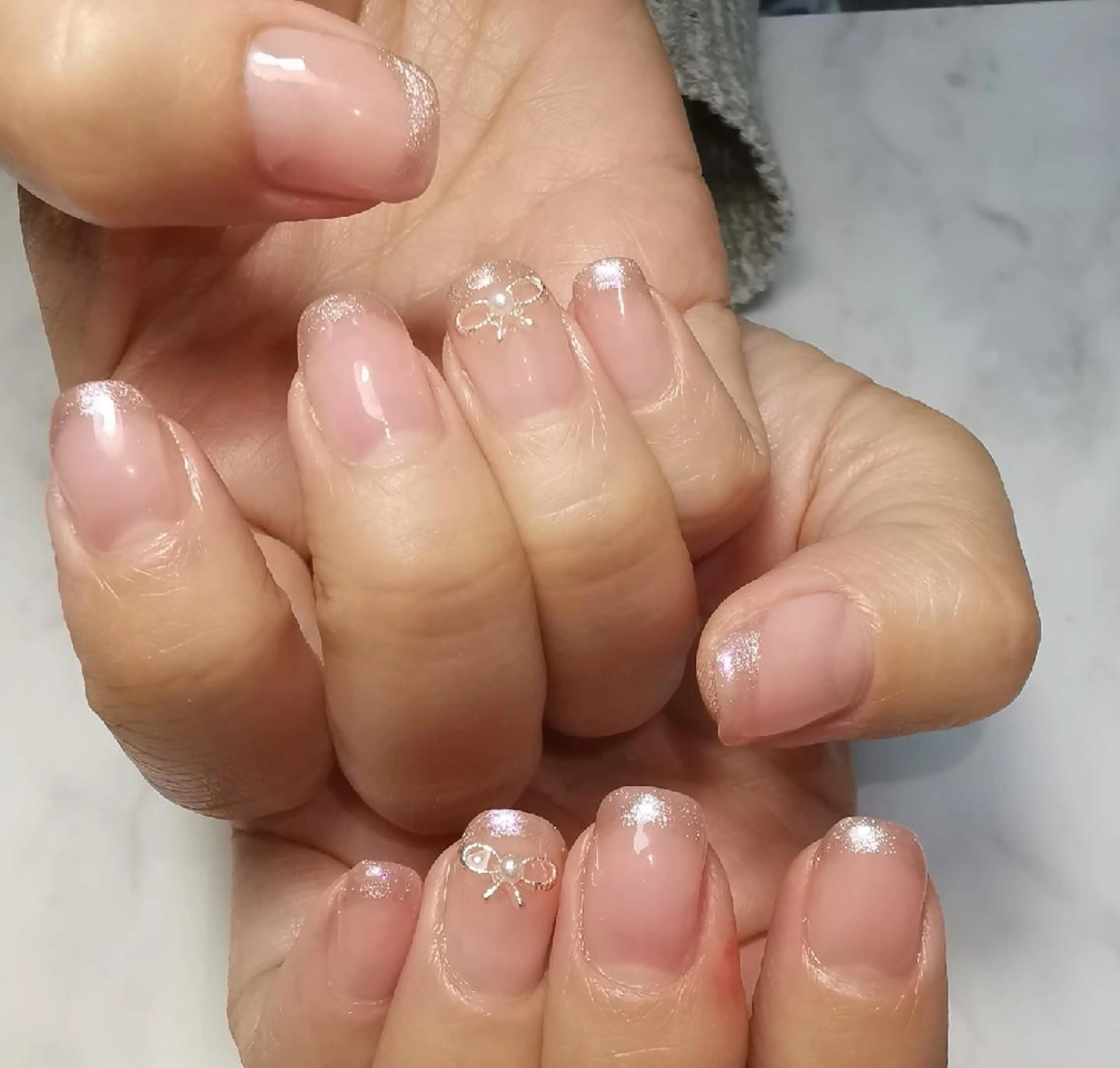 ネイル フレンチネイル リボン ハンドネイル reve あやののネイルデザイン