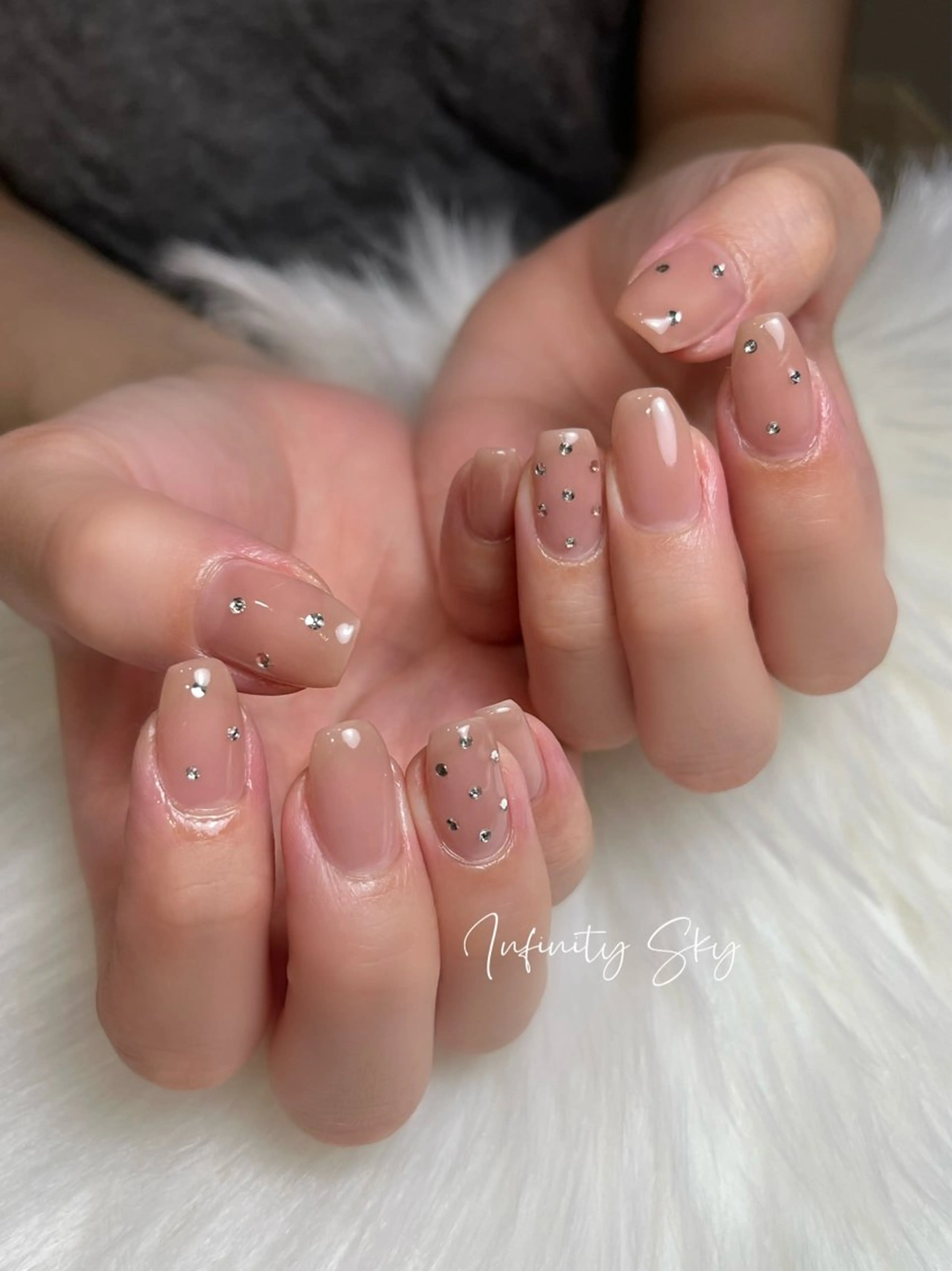 ネイル シンプルネイル infinity skyのネイルデザイン