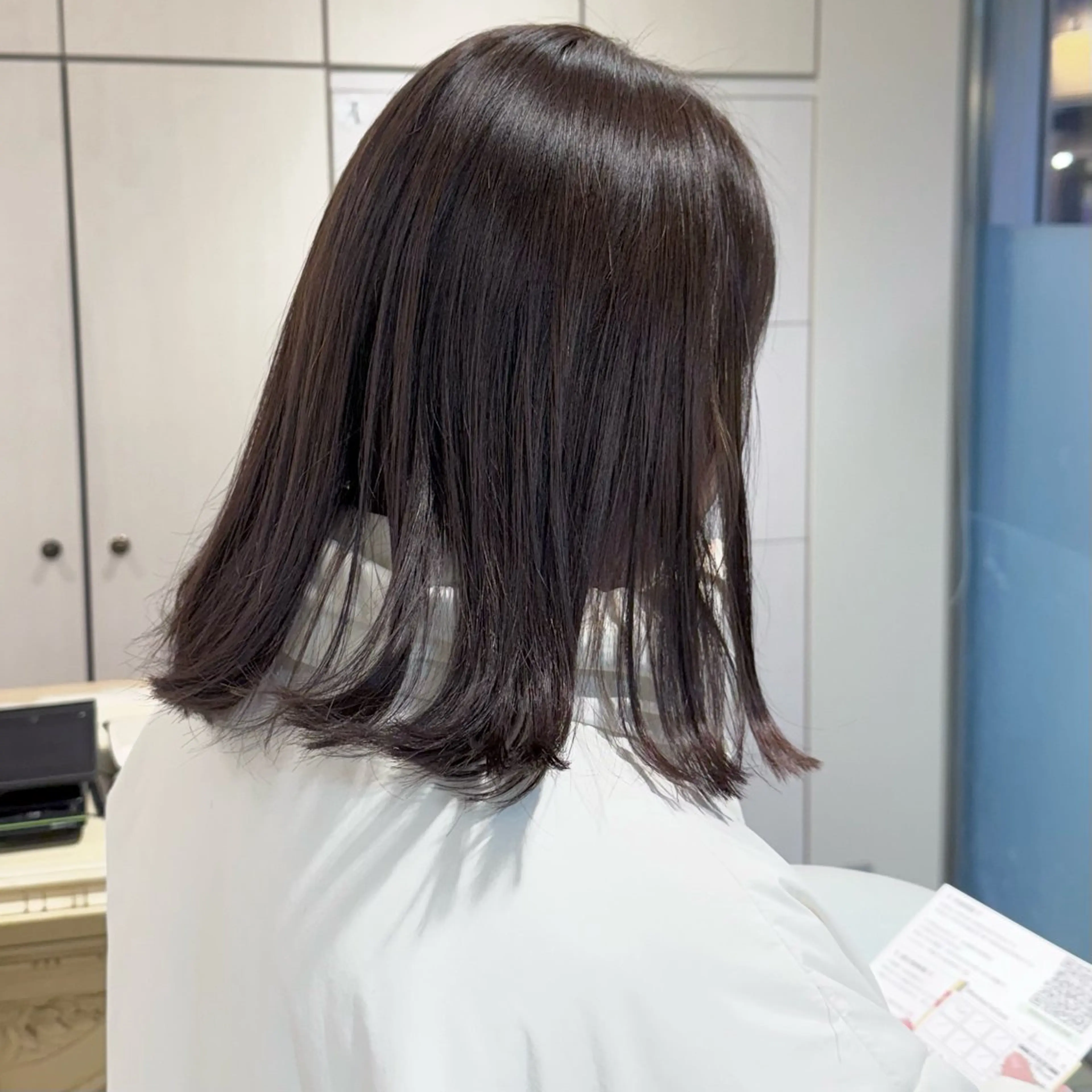 ミディアム カラー ヘアアレンジ ベージュカラー ブリーチ ブラウンカラー ブリーチなしカラー 韓国風ヘア 韓国ヘア/レイヤー 顔周りカット/ユキナのヘアスタイル