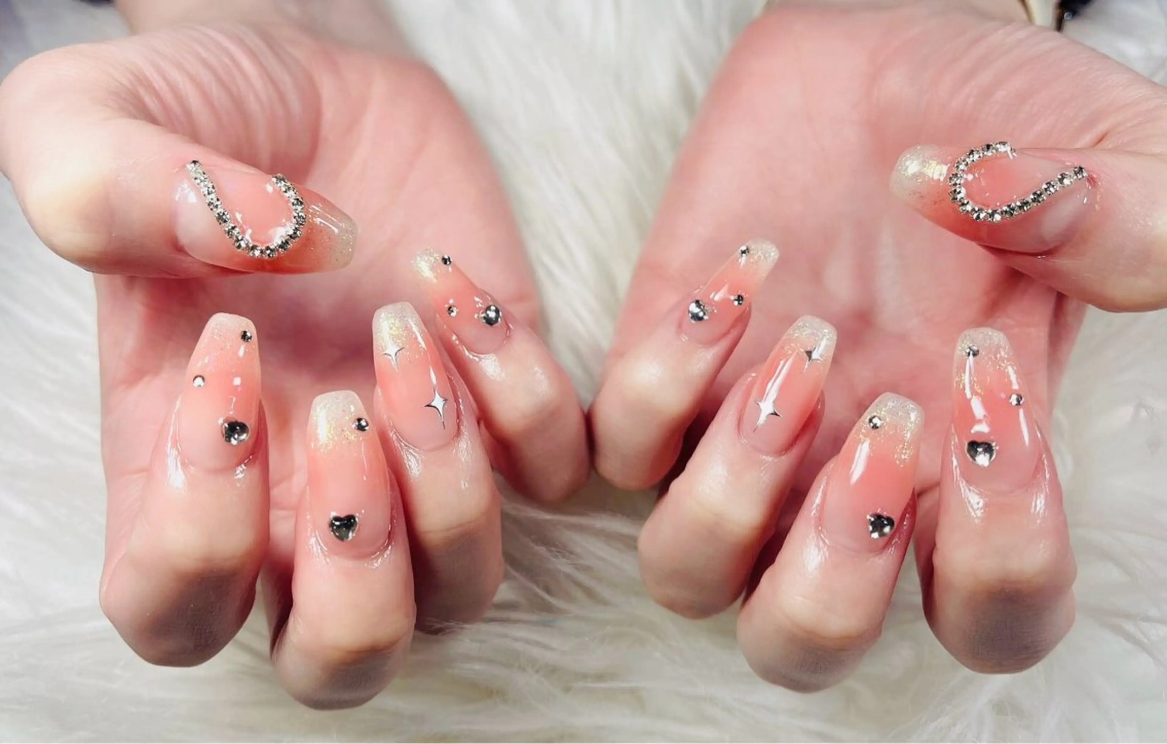 ネイル ハンドネイル ハンドケア ネイルサロン ロア旧ジョリーのネイルデザイン