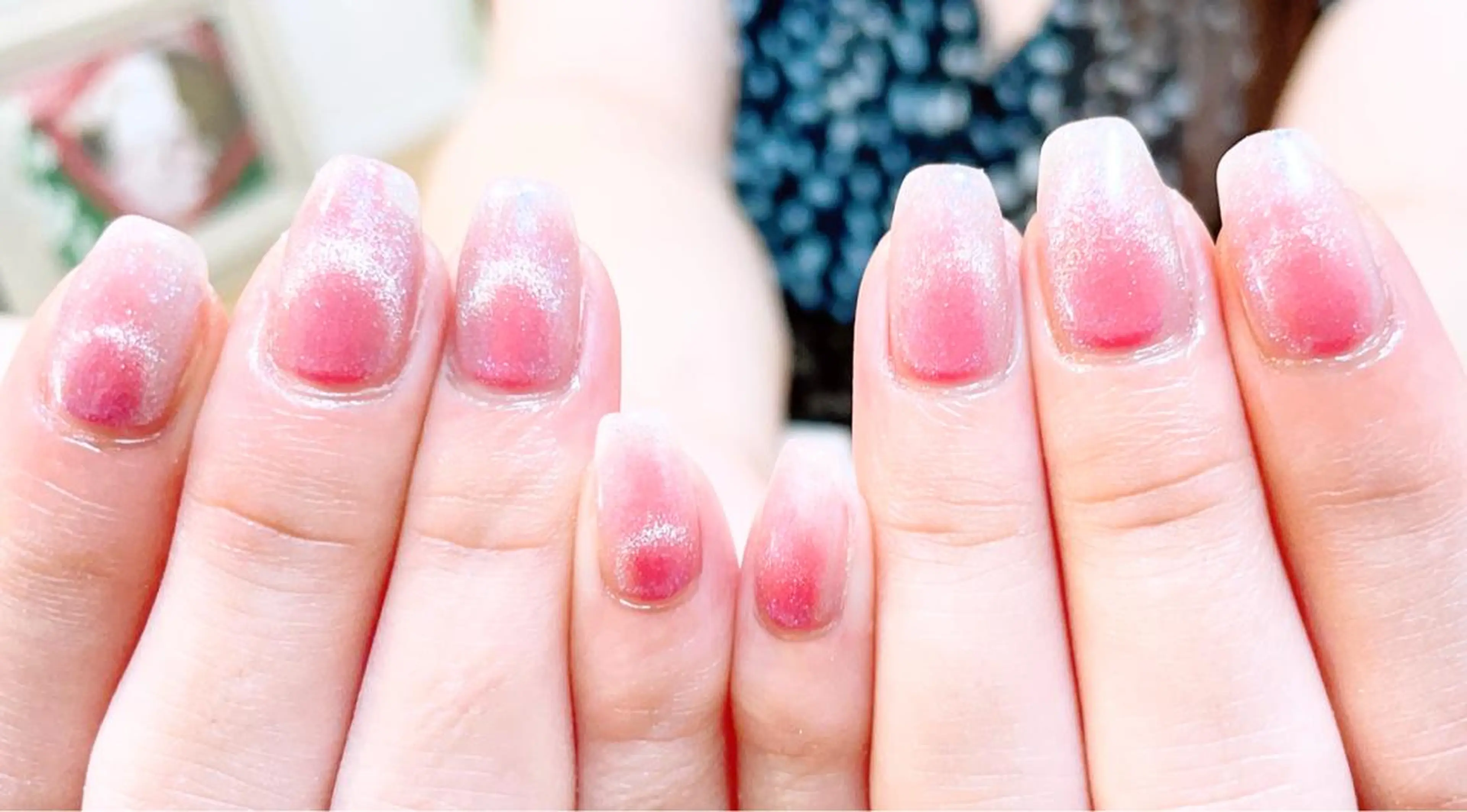 ネイル manis .のネイルデザイン