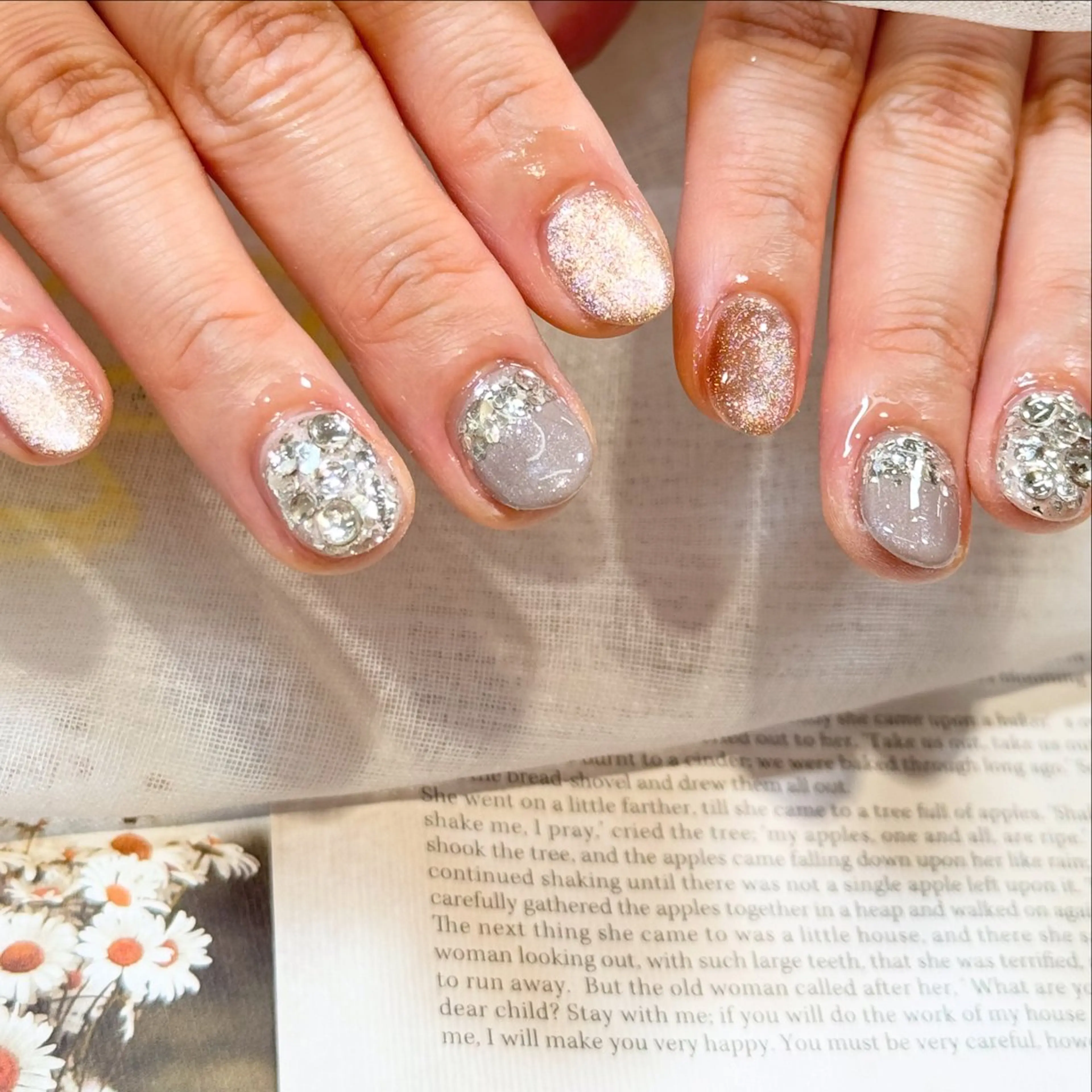 ネイル ハンドネイル angelina星が丘店（旧：angelina東山公園駅前店）所属・KAORI🦄 星ヶ丘徒歩1分サロンのネイルデザイン