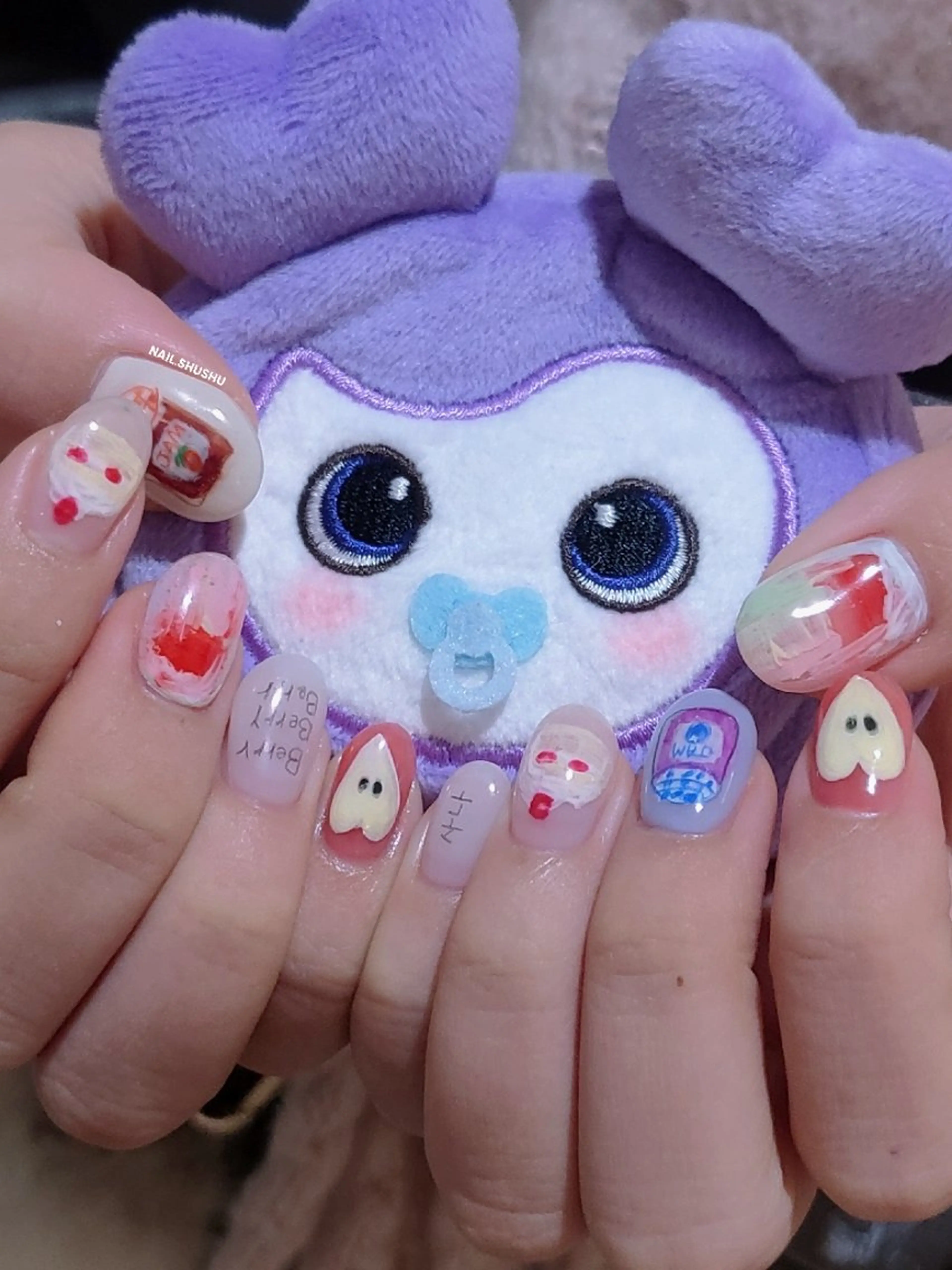 ネイル ハンドネイル 3dパーツ/流行り 👧shushu❤️のネイルデザイン
