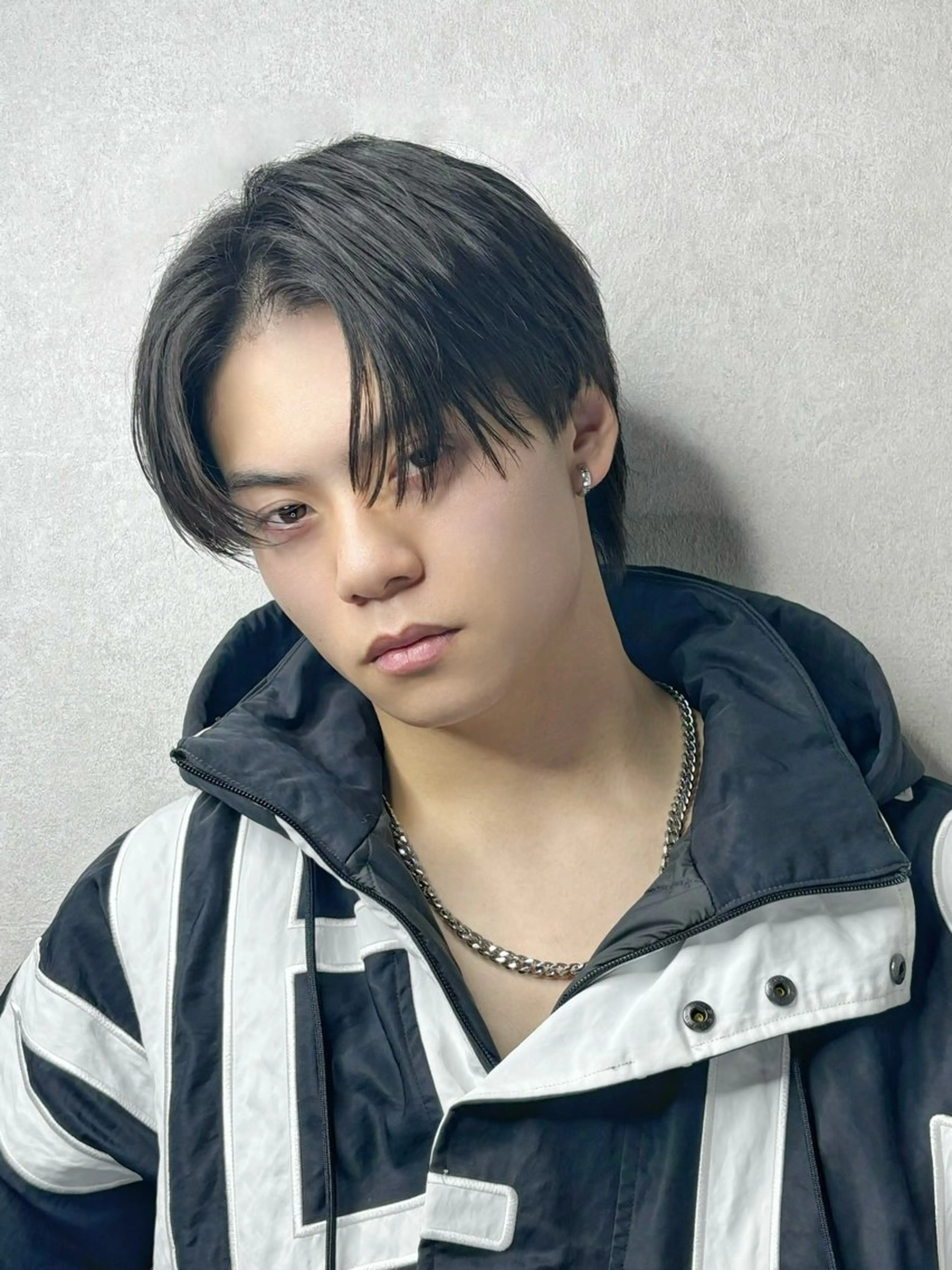 ショート メンズ カット 縮毛矯正 ✨️センターパート/ 曲がる縮毛矯正✨️のヘアスタイル